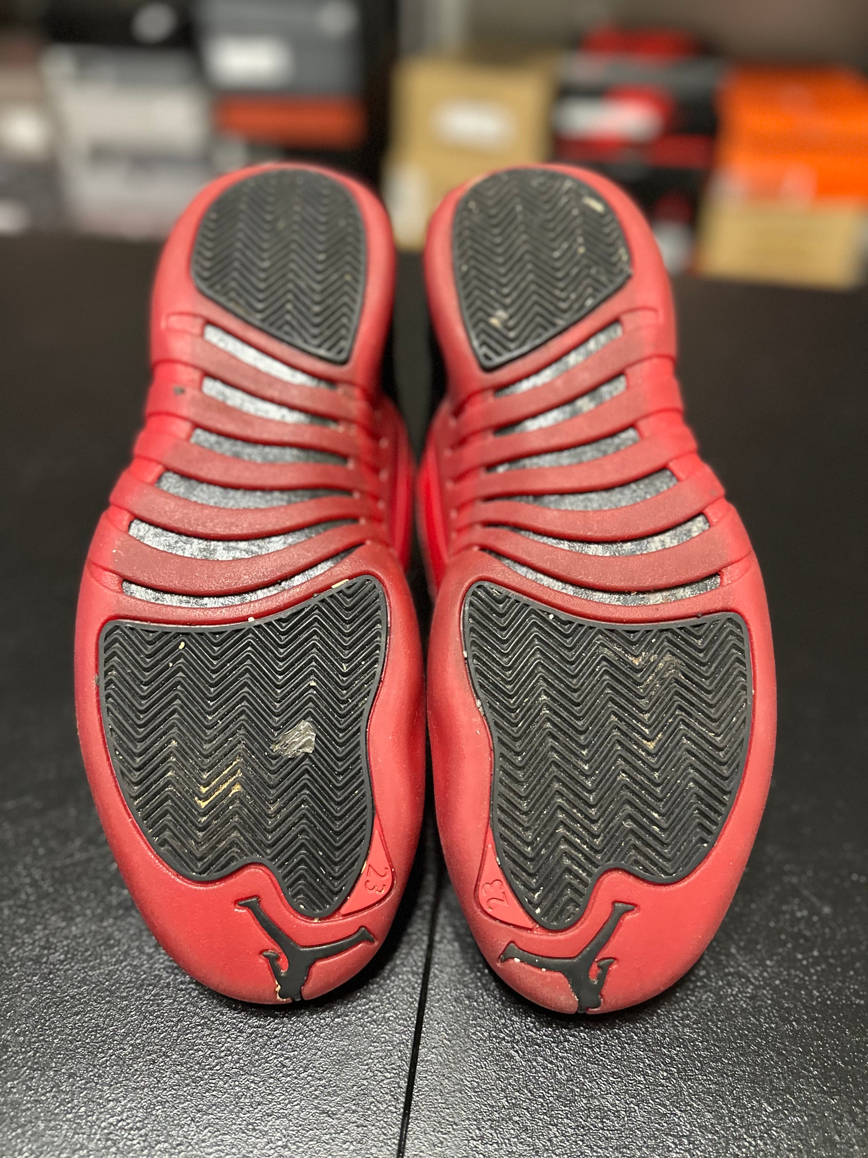 Size 9.5 - J12 flu game 2024