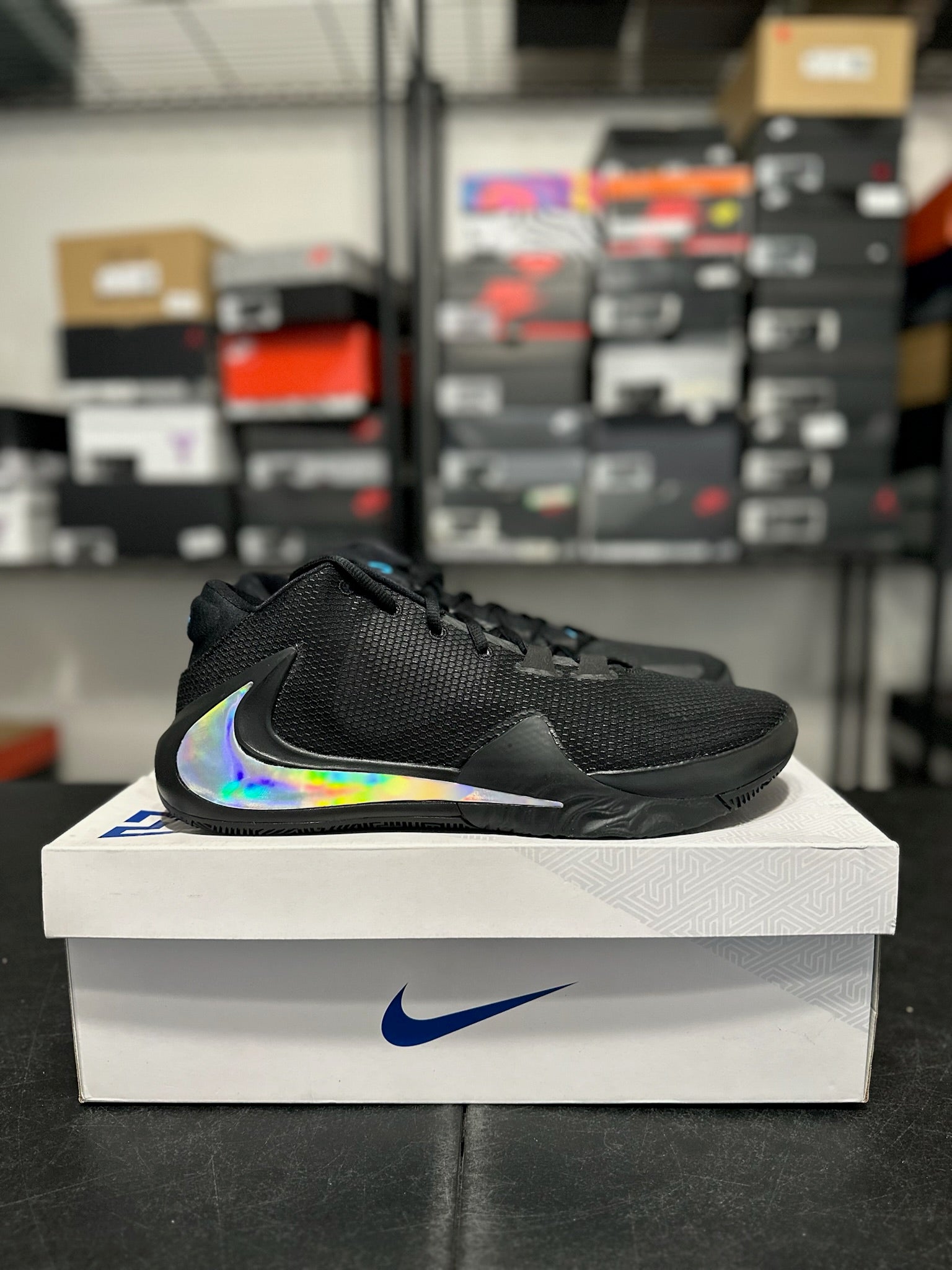 Size 13 - Zoom Freak 1 Black Multi Photo Blue DS