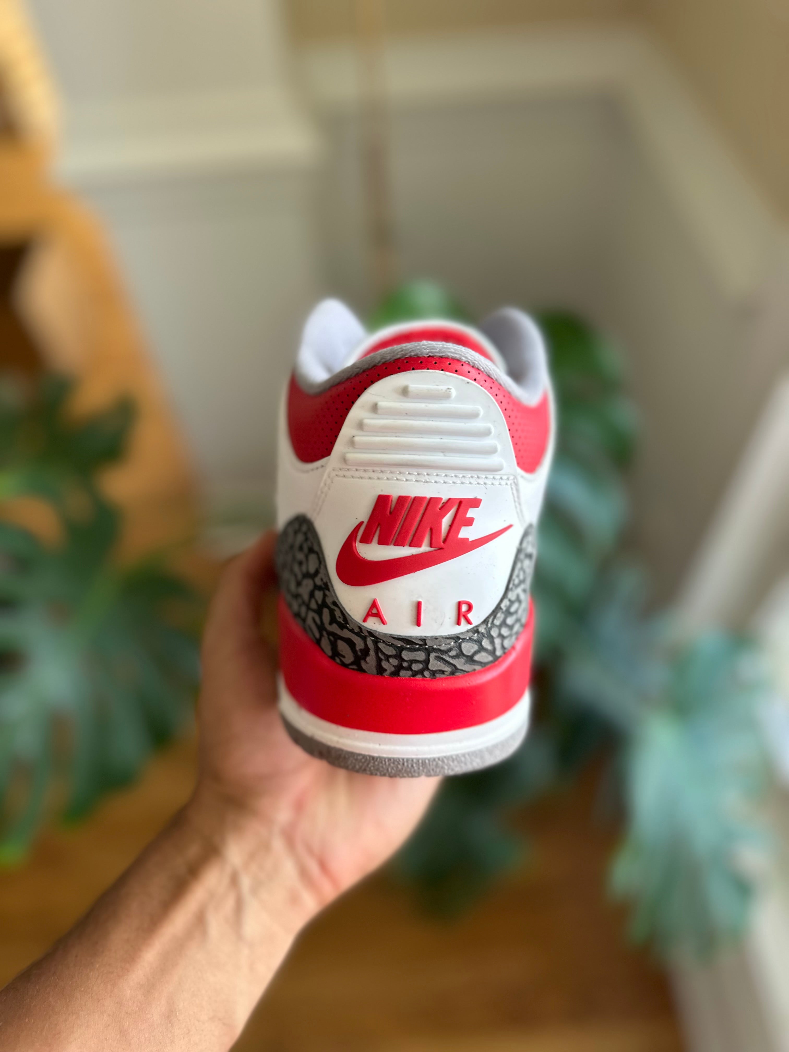 Size 11.5 - J3 fire red