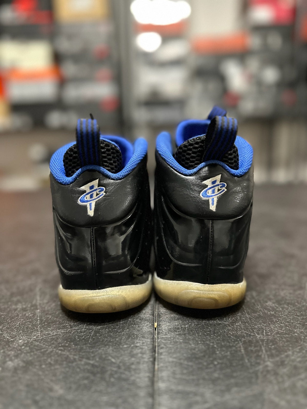 Size 7Y - Foamposite 1 space jam