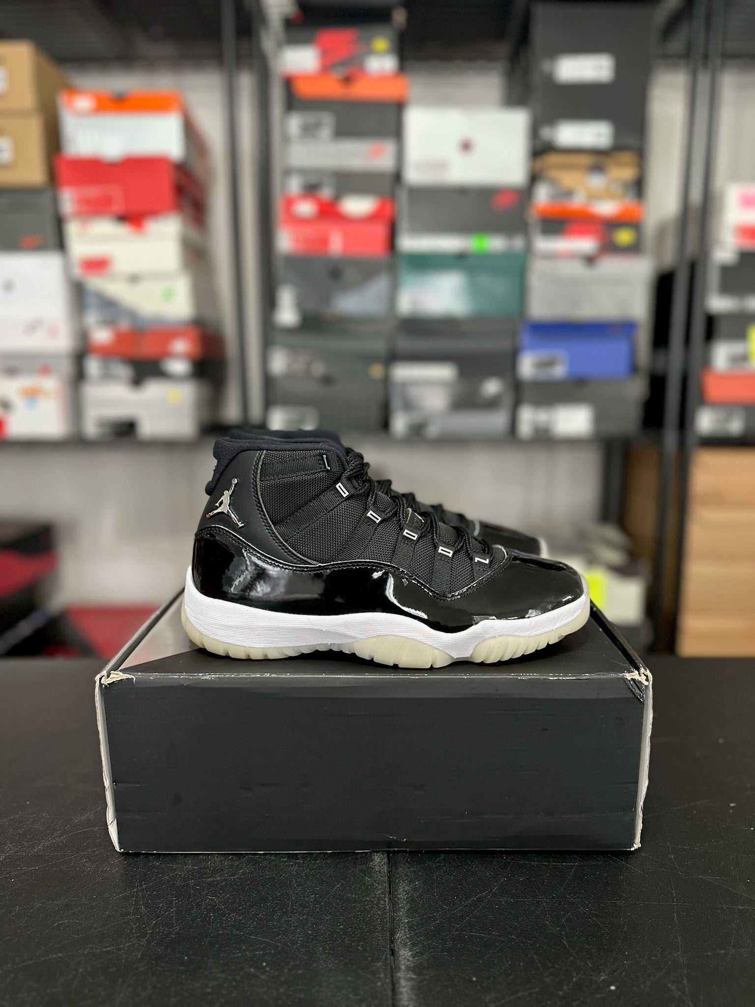 Size 8.5 - J11 Jubilee 25th Anniversary