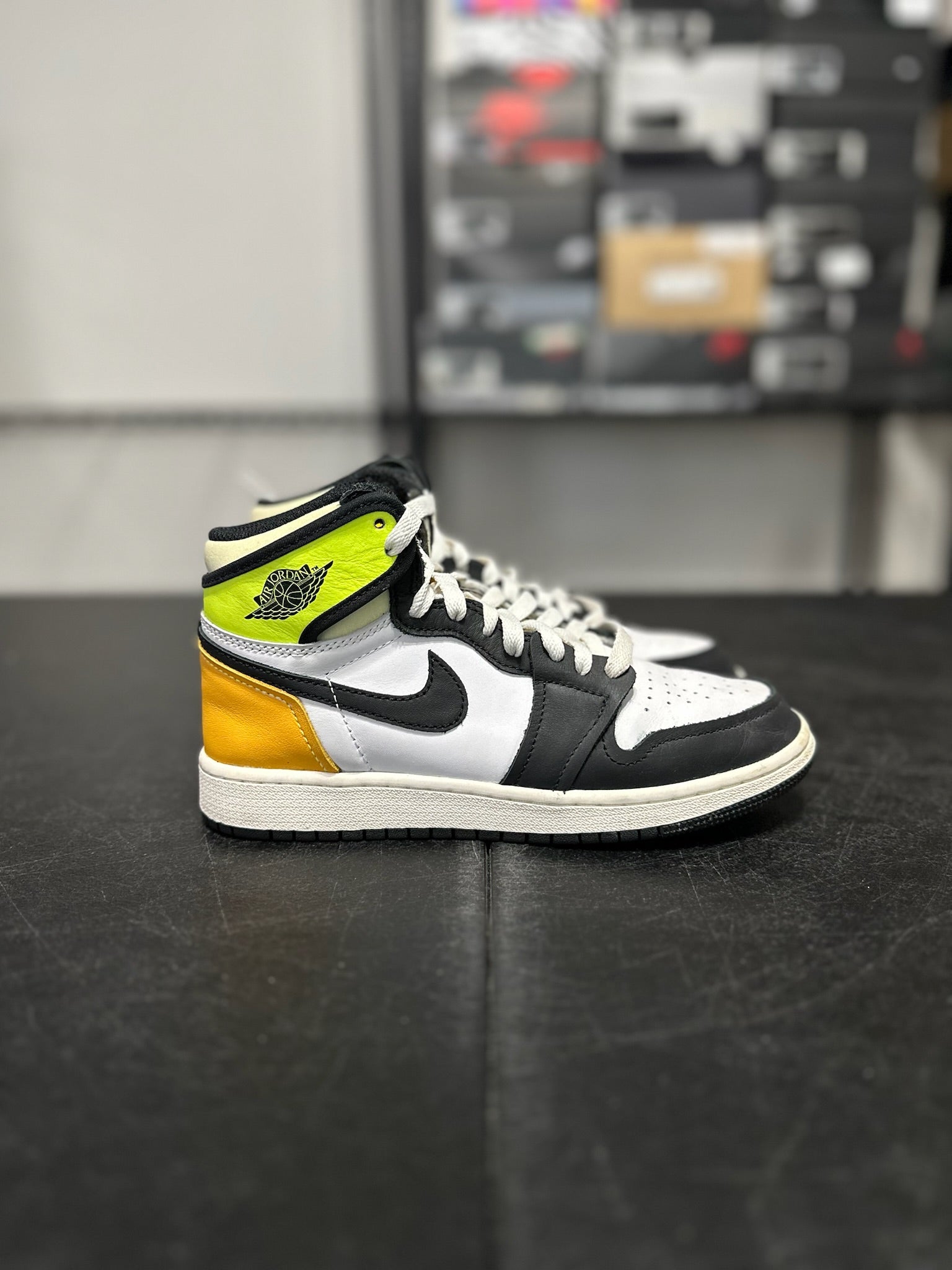 Size 4.5 - J1 High White Black Volt University Gold