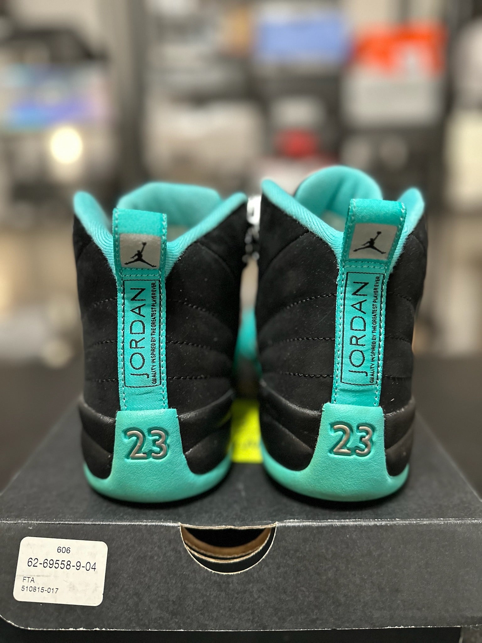 Size 5Y - J12 Hyper Jade