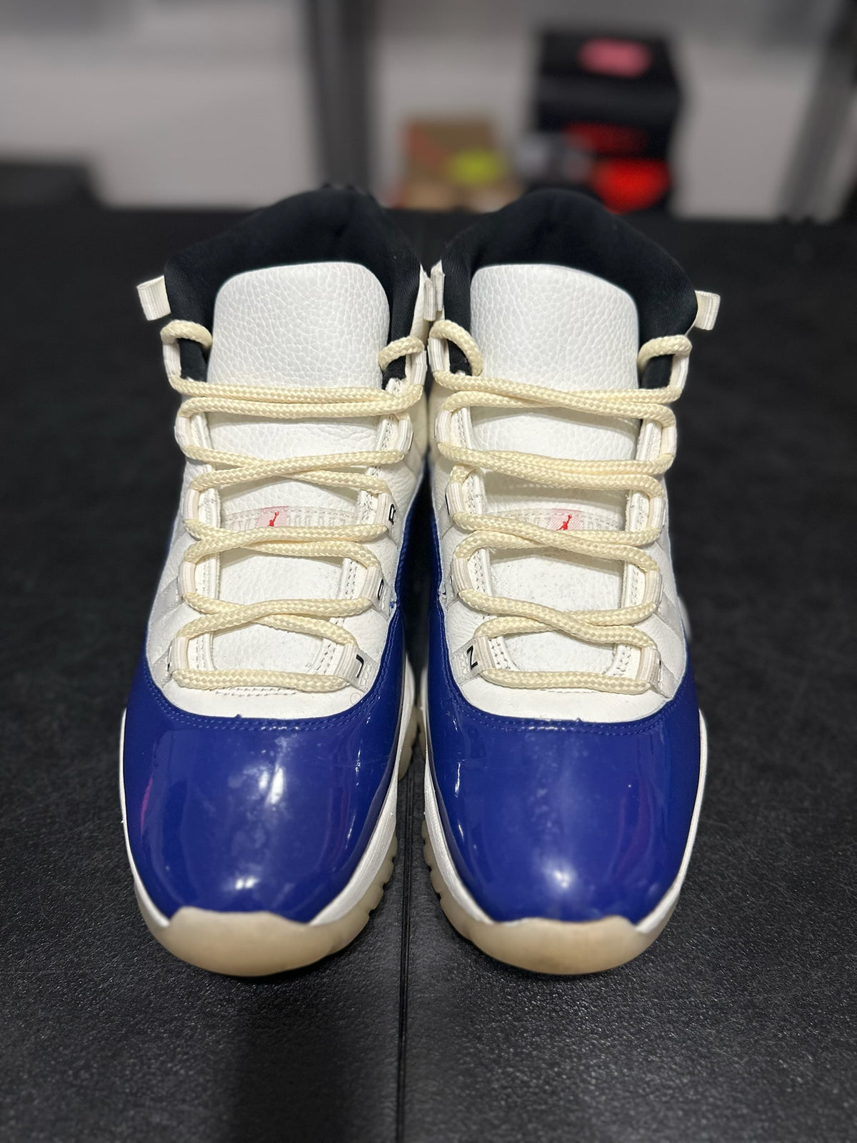Size 10.5 - j11 rare air