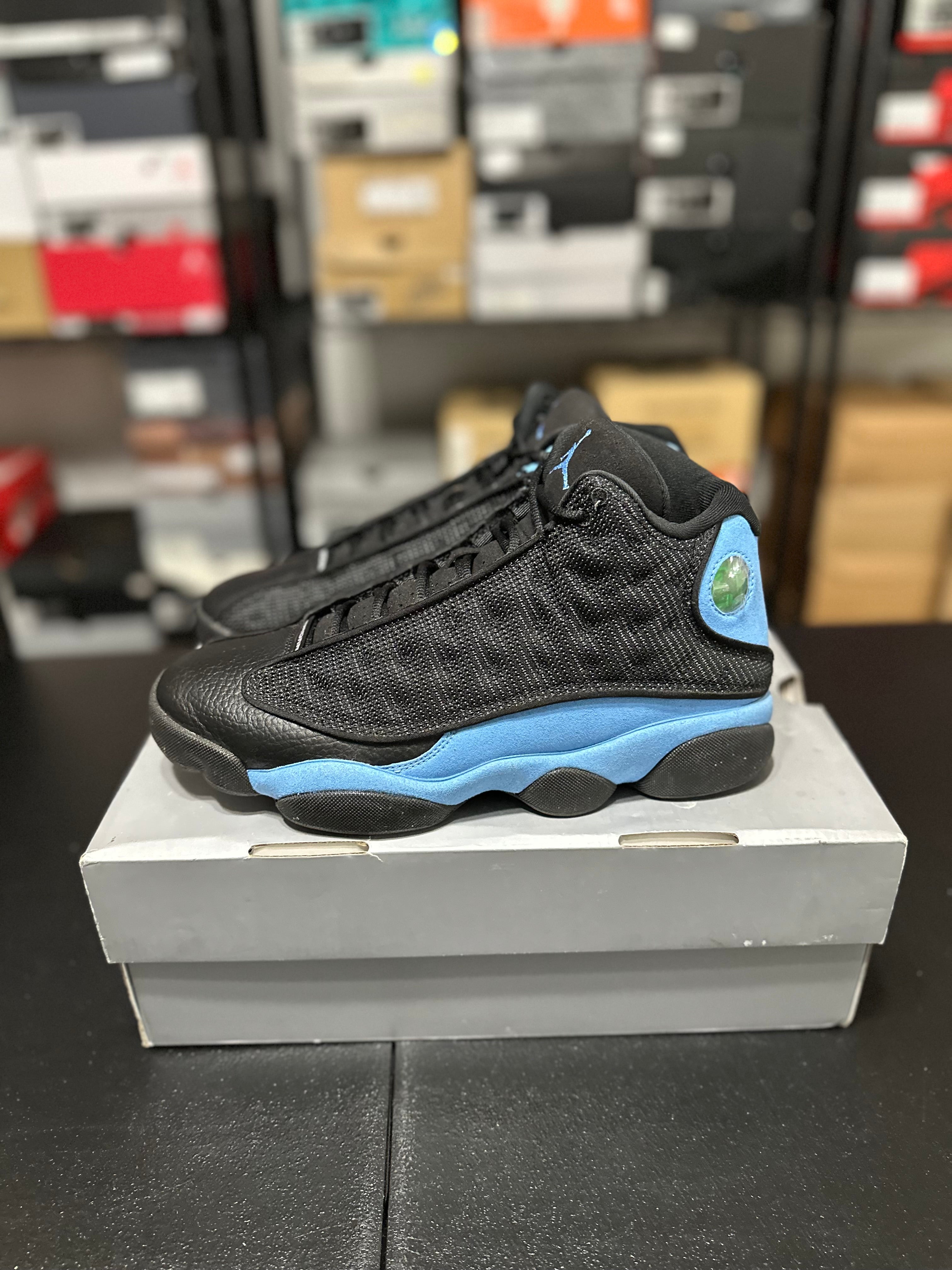 Size 9 - J13 University blue