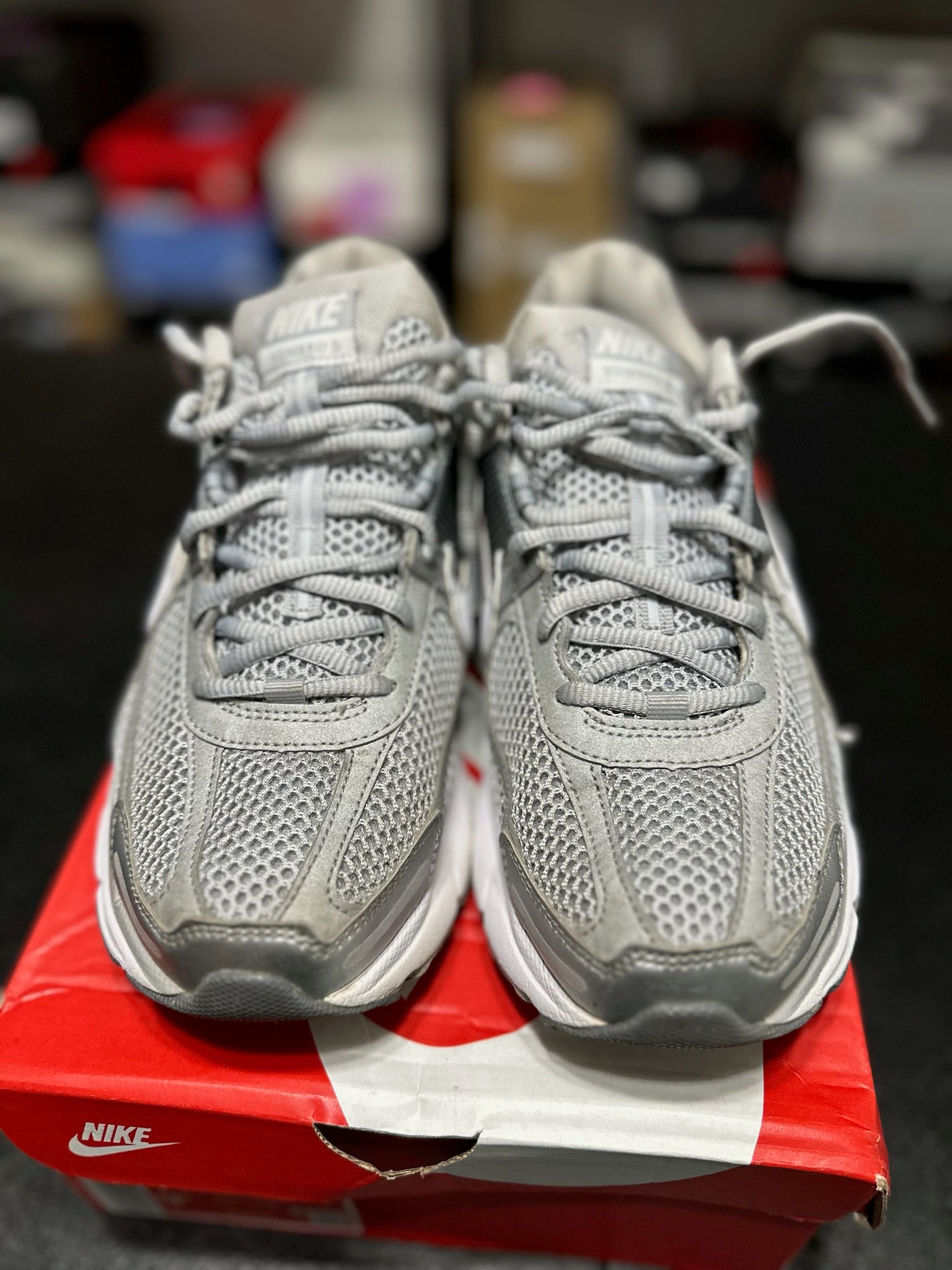 Size 9.5 - Zoom Vomero 5 Cool Grey