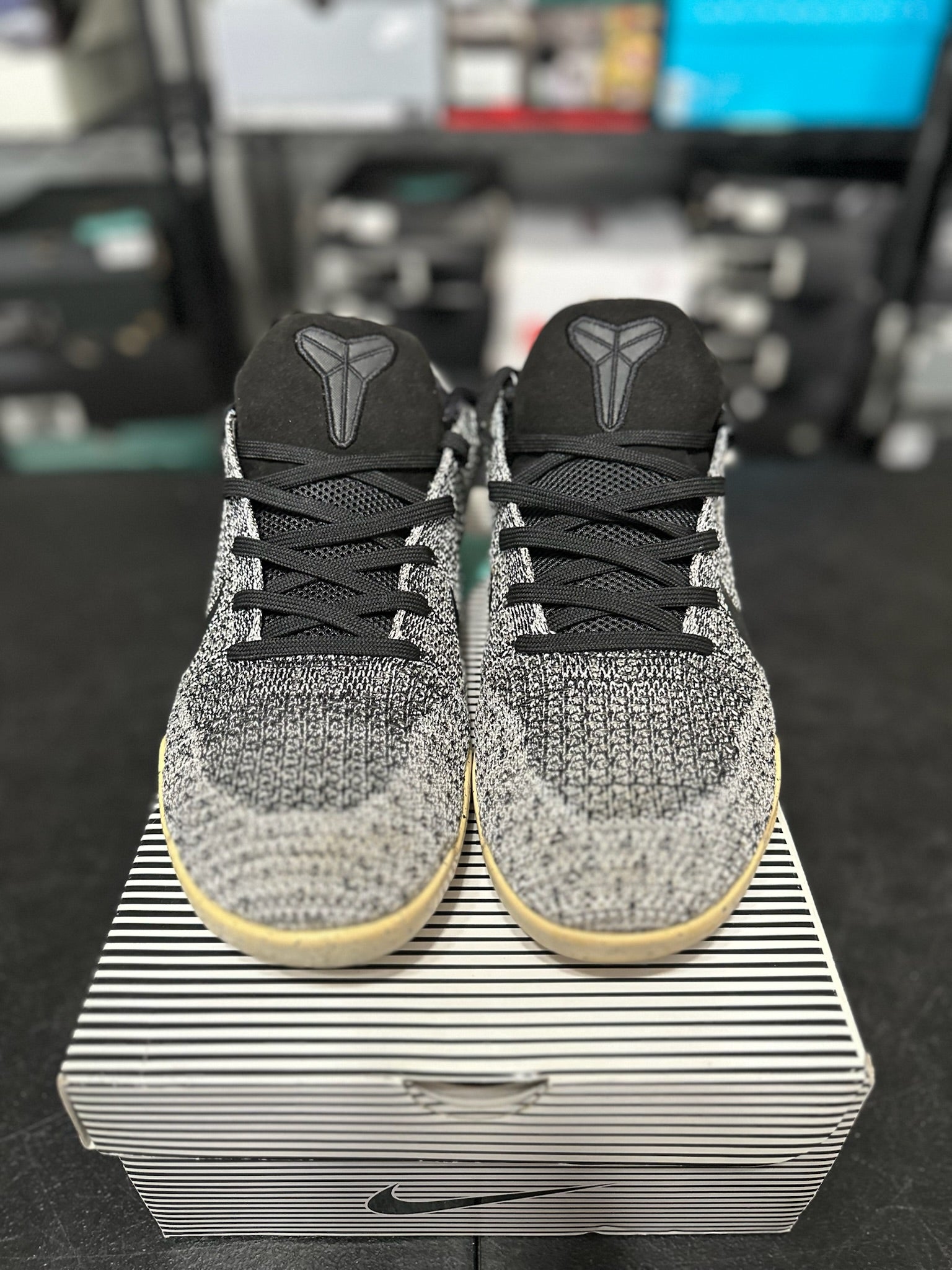 Size 11 - Kobe 11 Elite Low Oreo