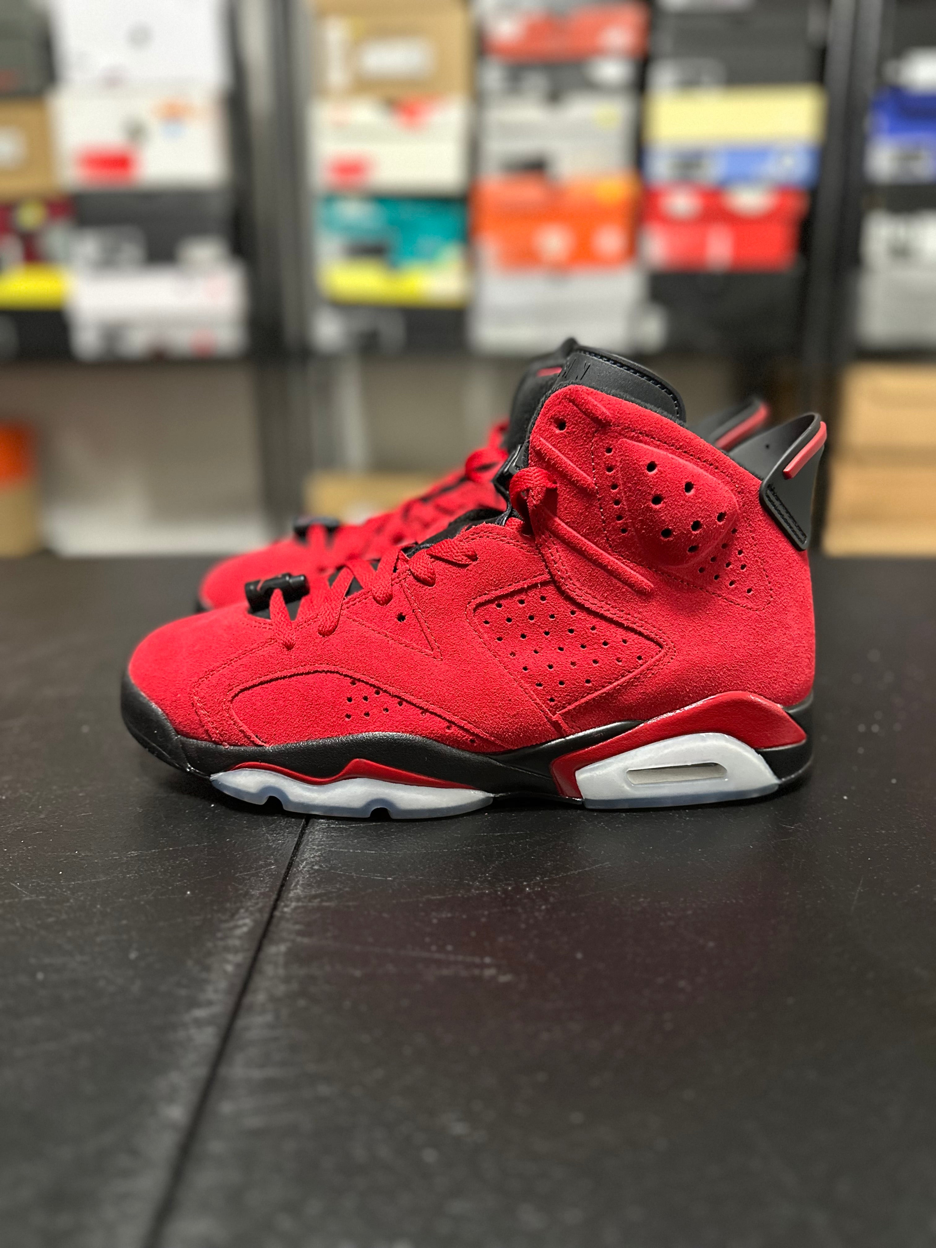 Size 9.5 - J6 toro