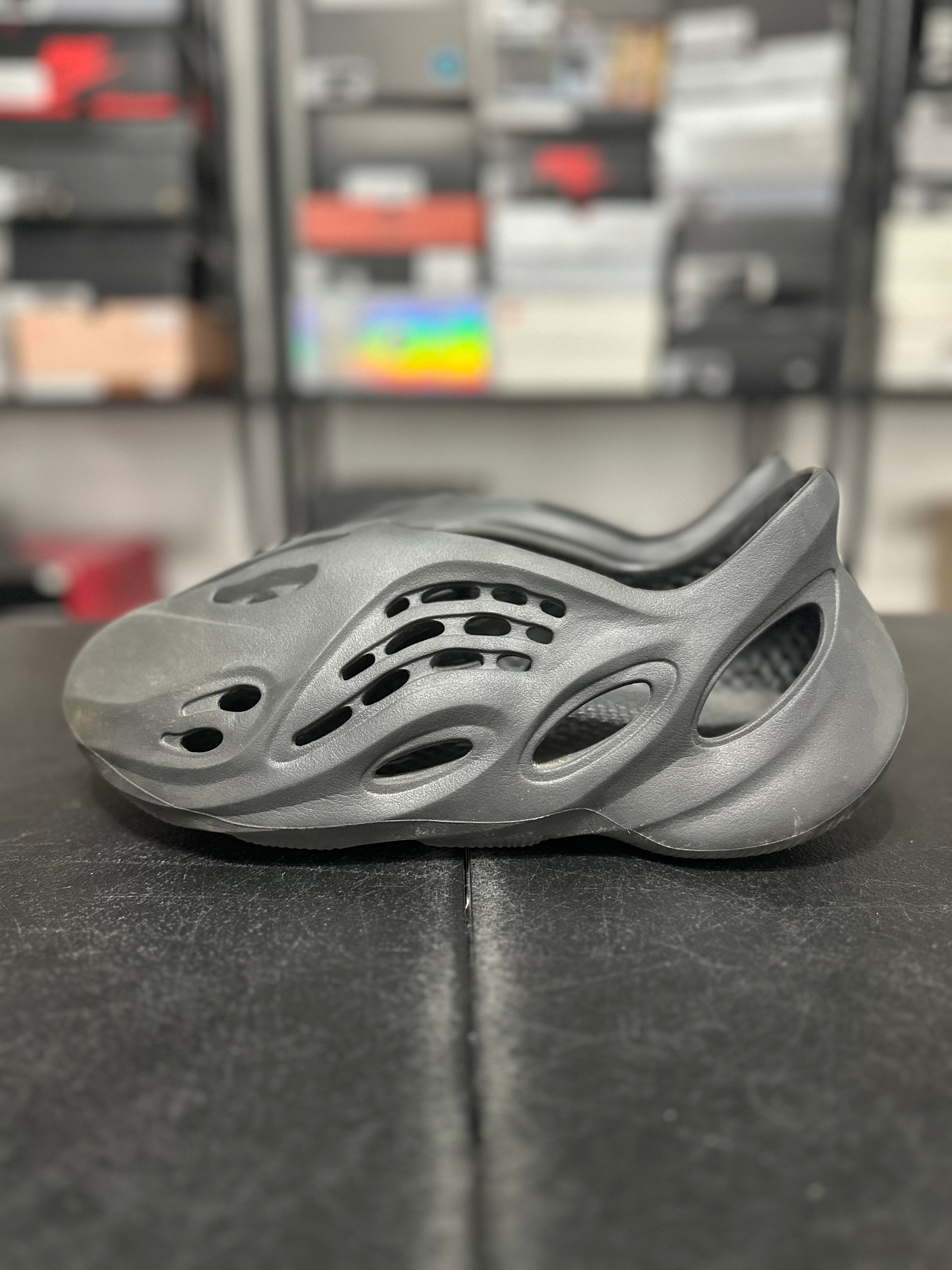 Size 13 - foam rnnr onyx