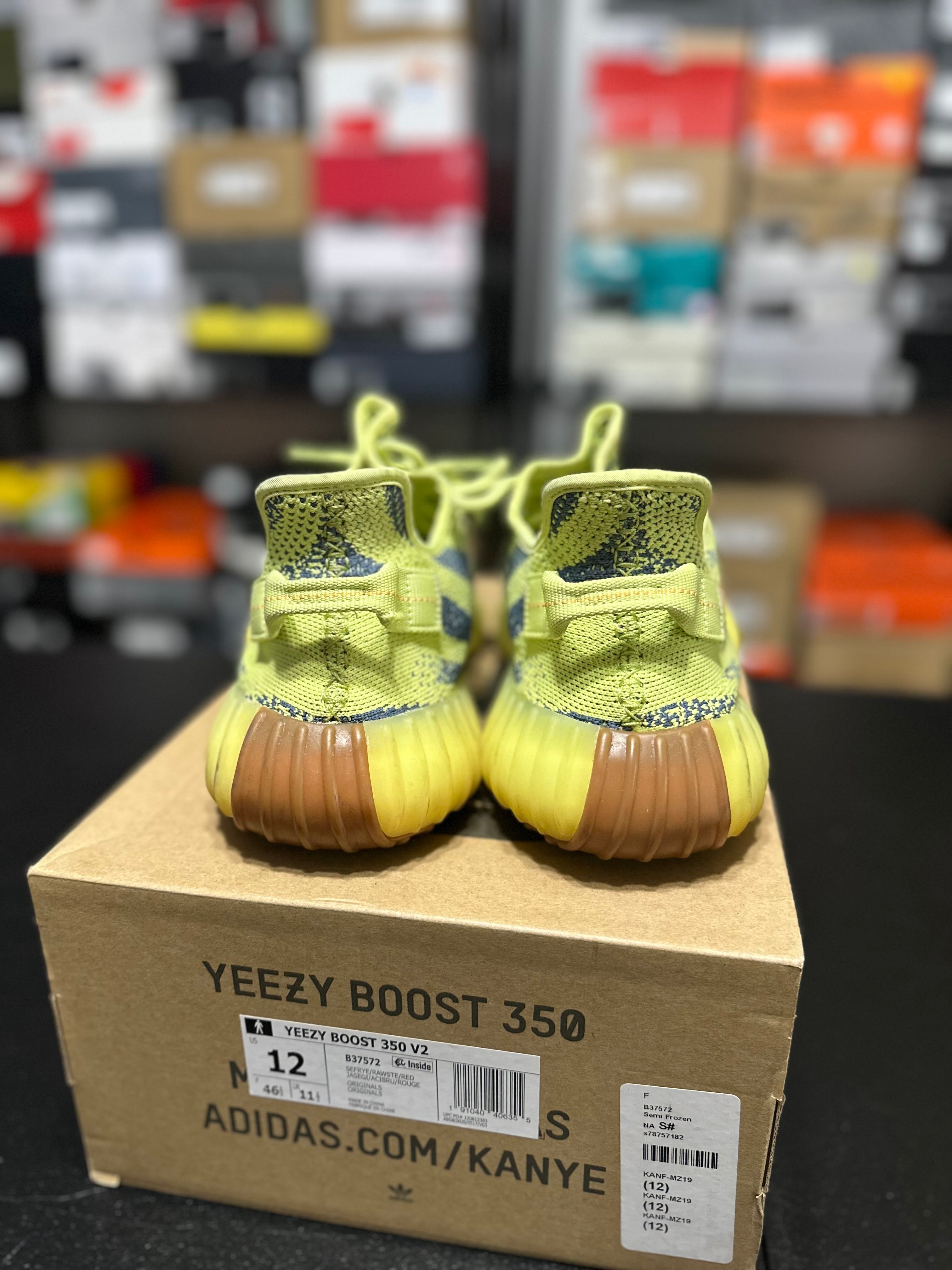 Size 12 - YZY 350 Semi frozen