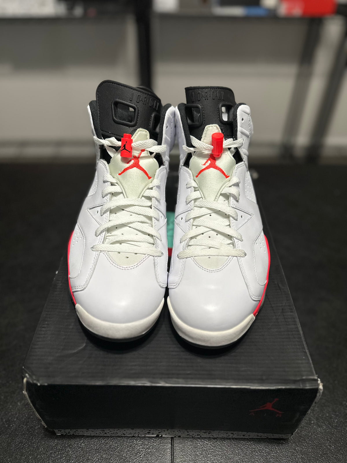 Size 12 - J6 white infrared