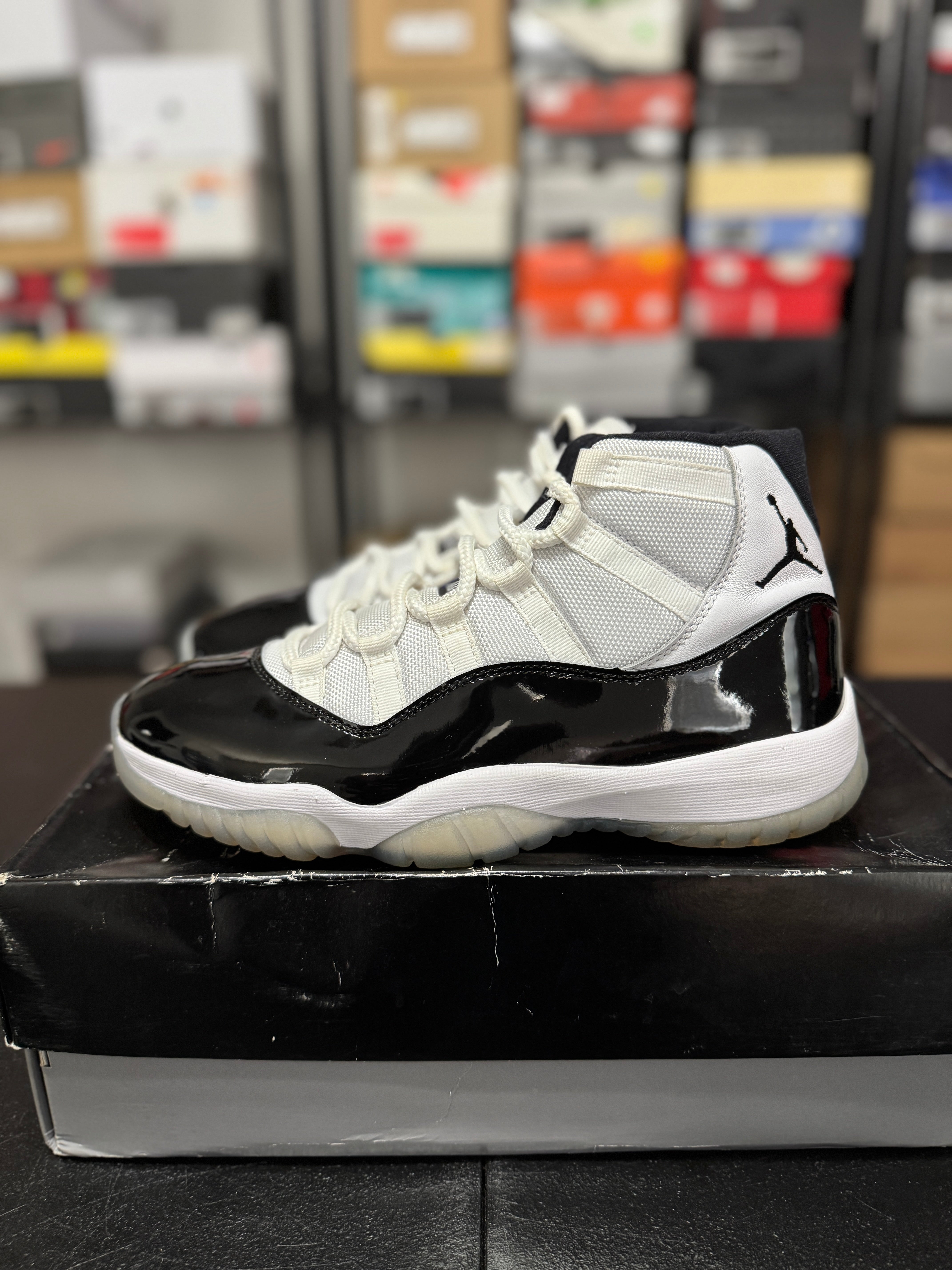 Size 8 - J11 concord
