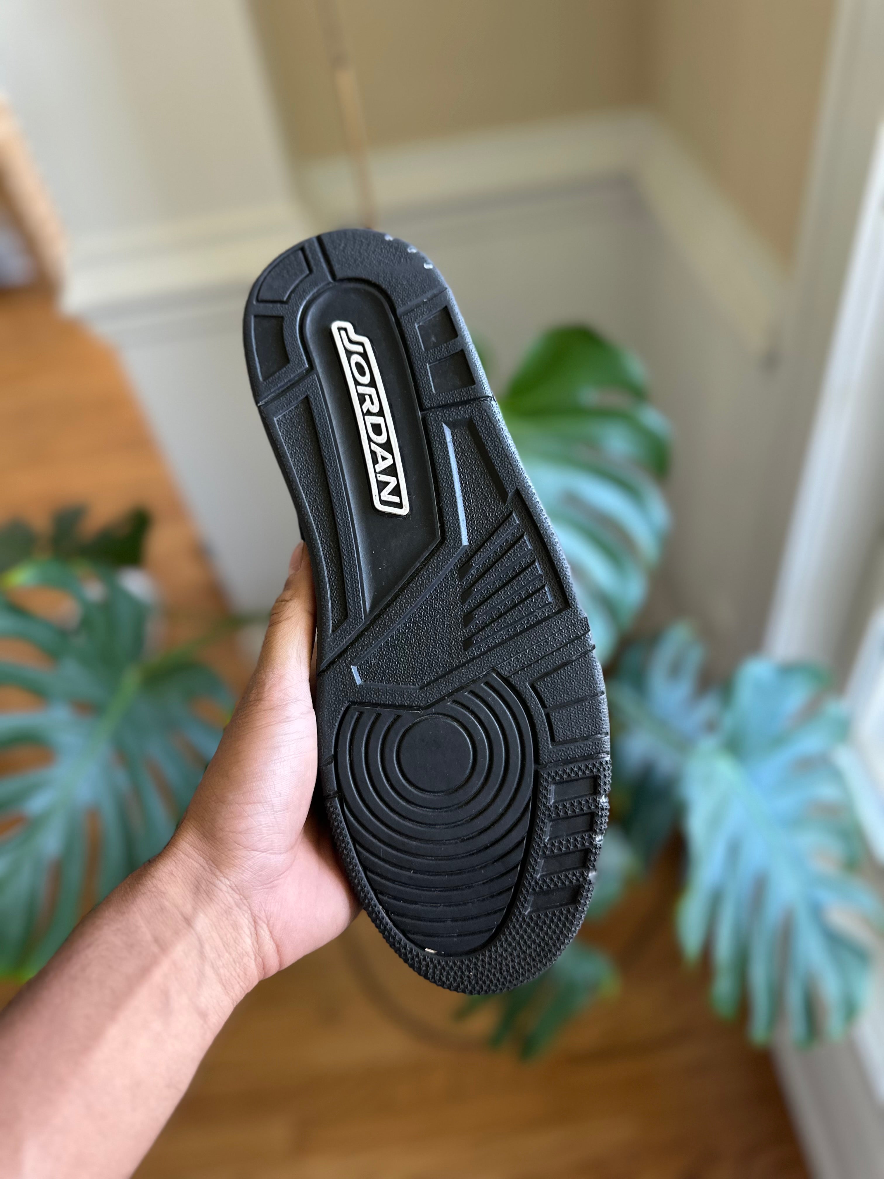 Size 11.5 - J3 black cat
