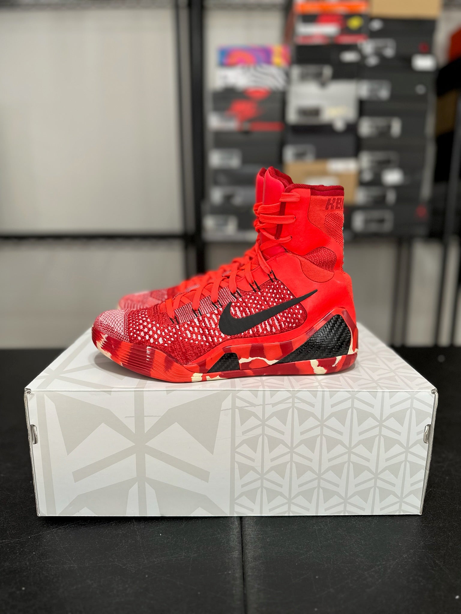 Size 9 - Kobe 9 Elite Christmas