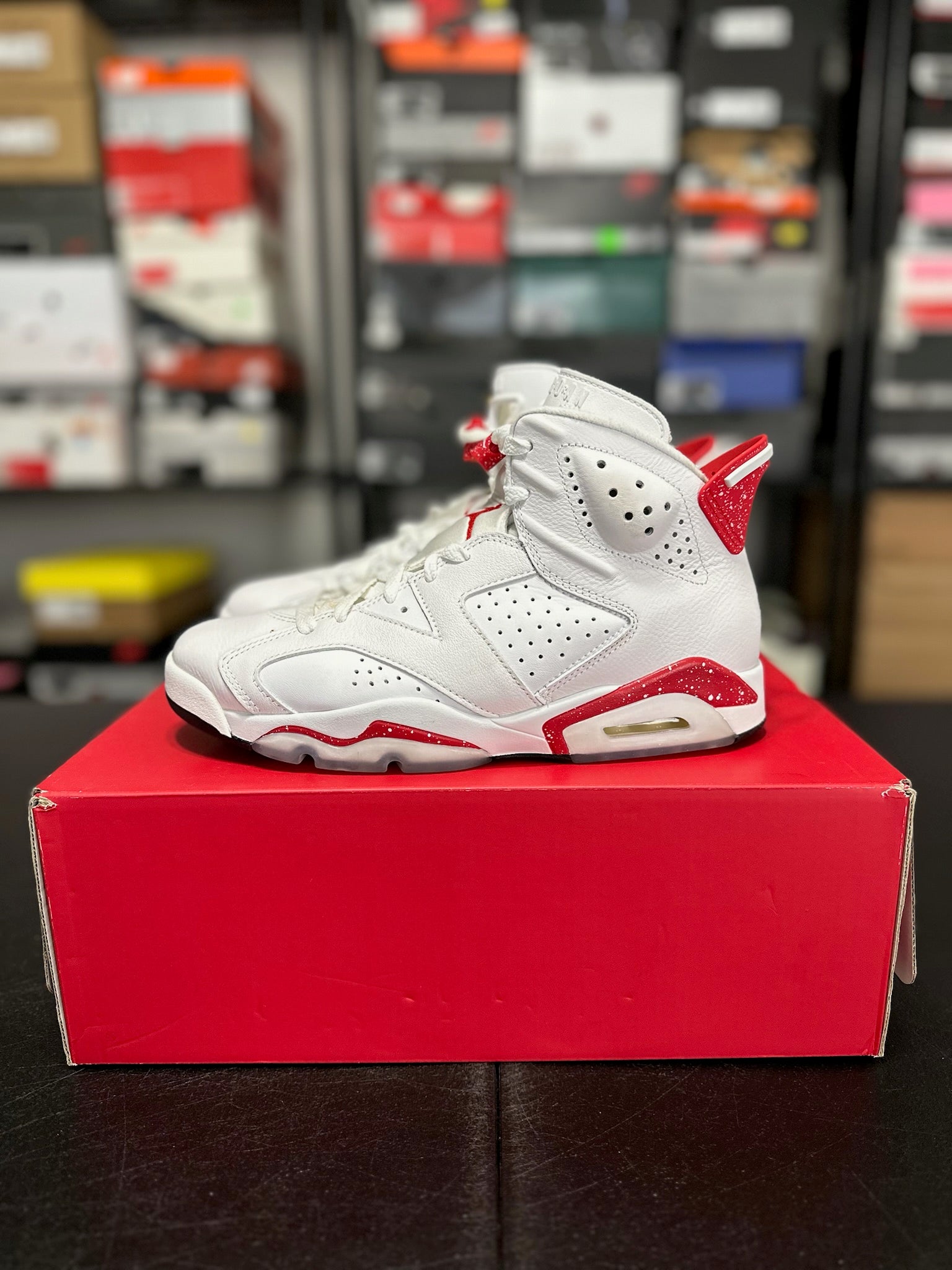 Size 8 - J6 Red Oreo