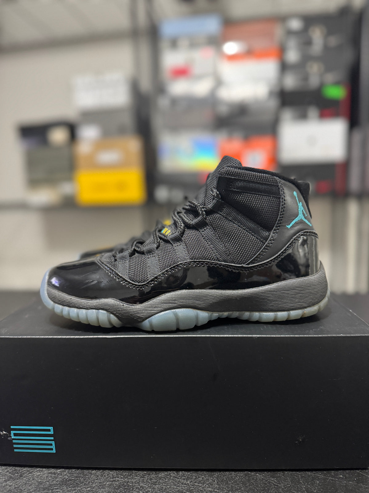 Size 4.5 - J11 Gamma Blue