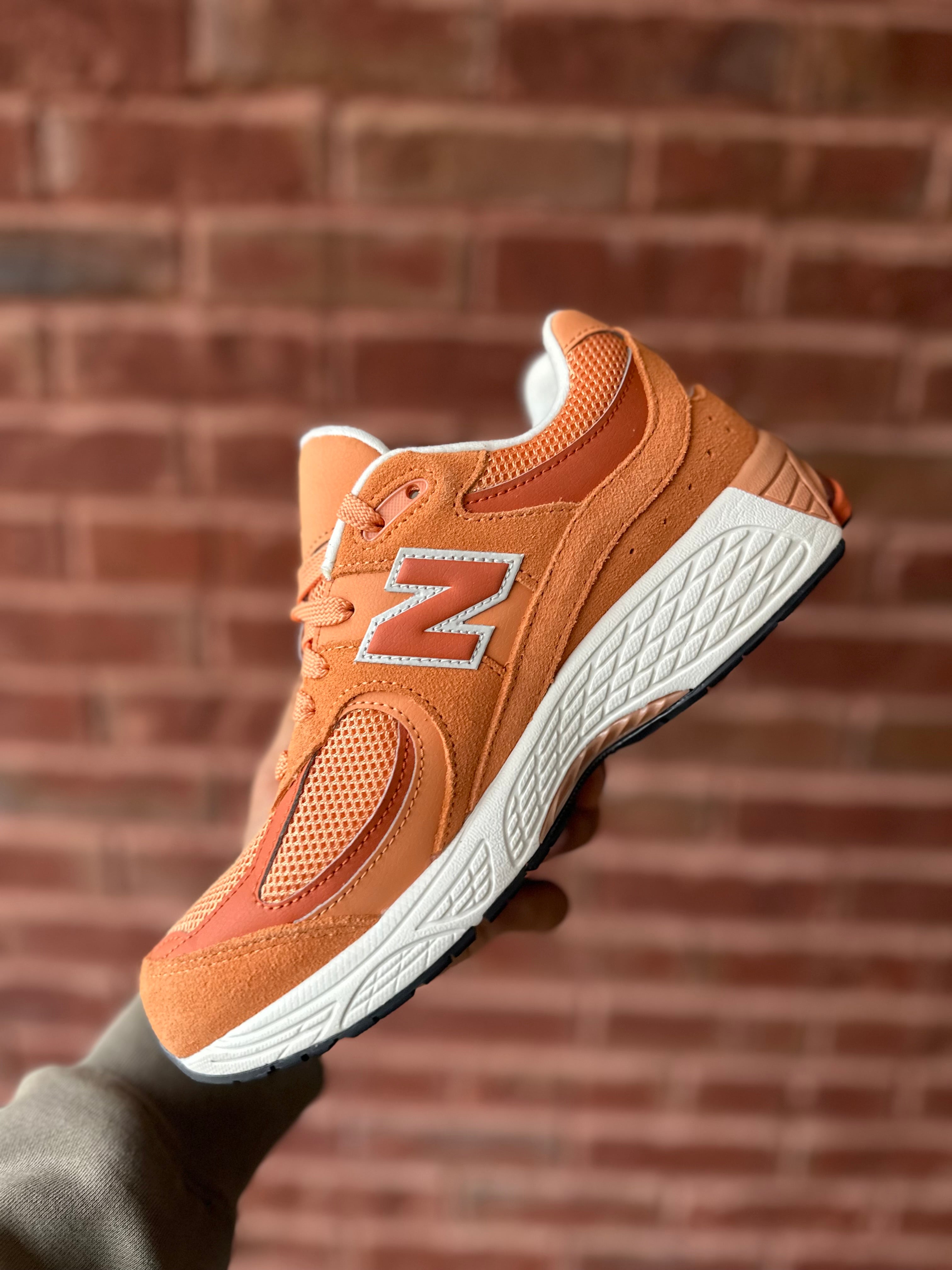 Size 6 - NB 2002r copper infield clay