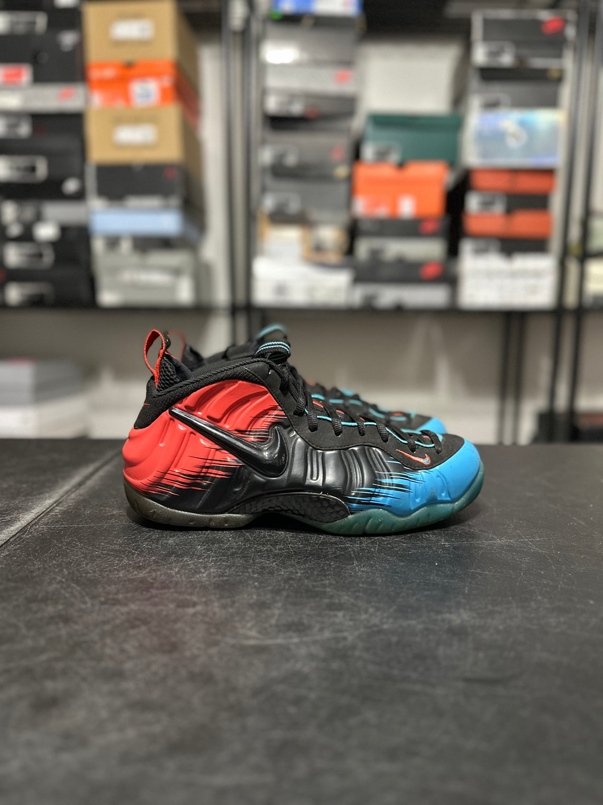 Size 11 - Foamposite pro Spider-Man