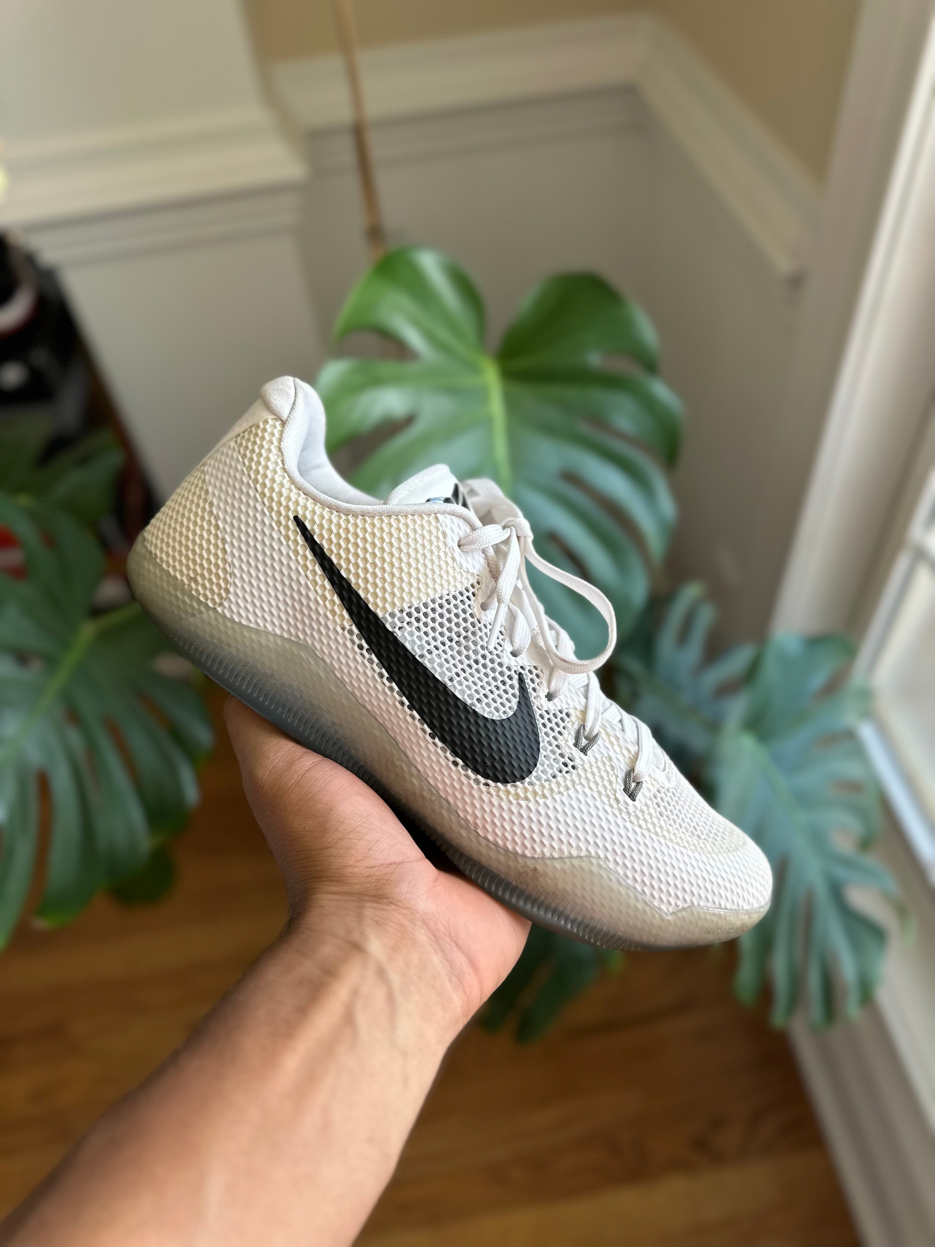 Size 8.5 - Kobe 11 fundamental