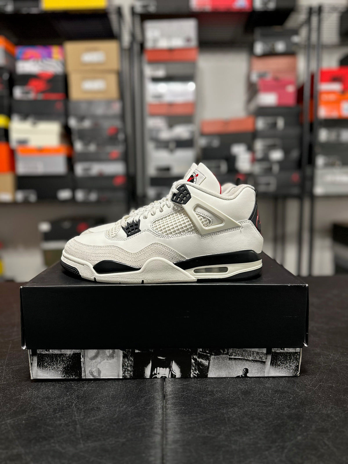 Size 11.5 - J4 Flight Club