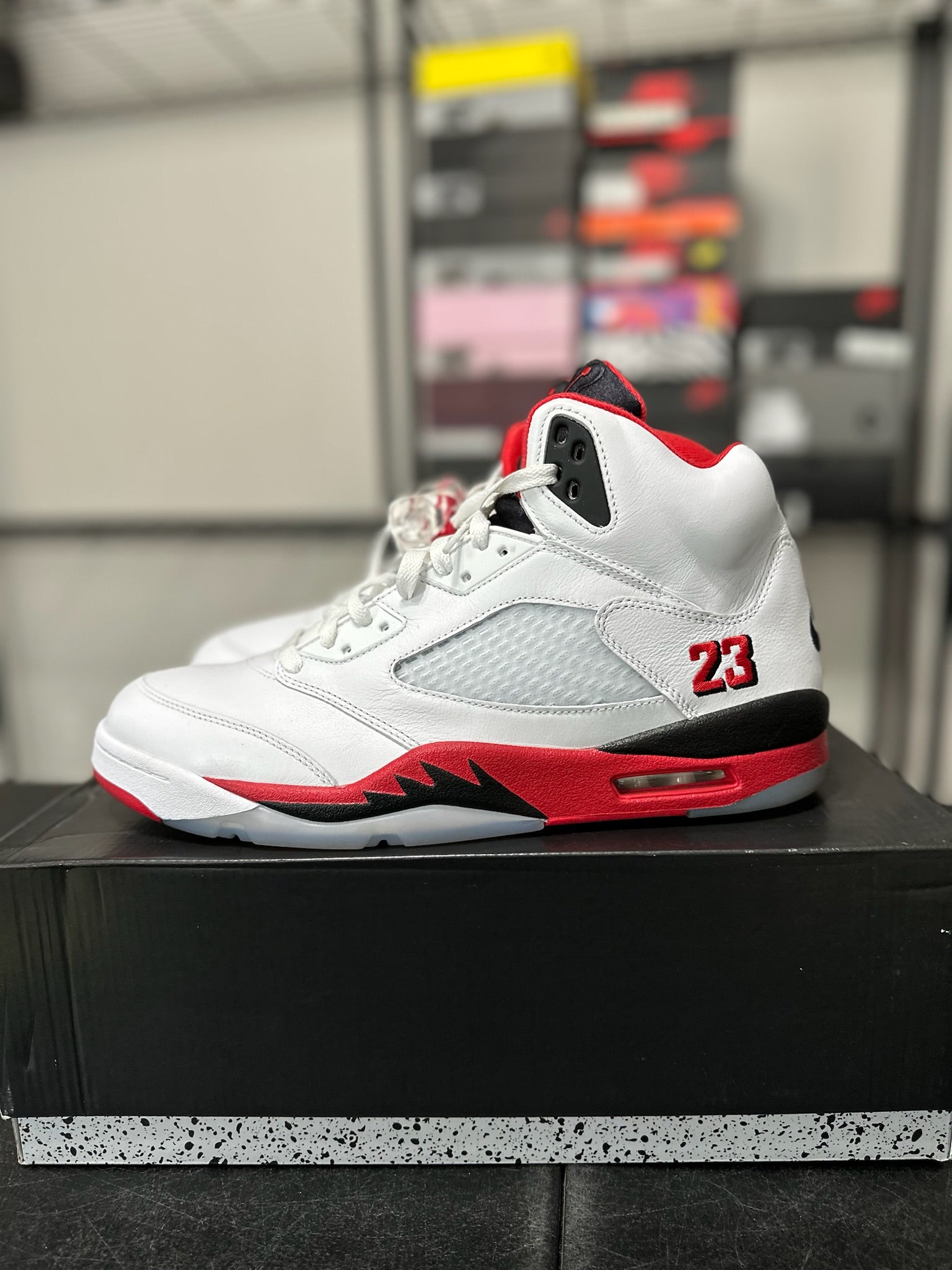 Size 13 - J5 Fire Red Black Tongue
