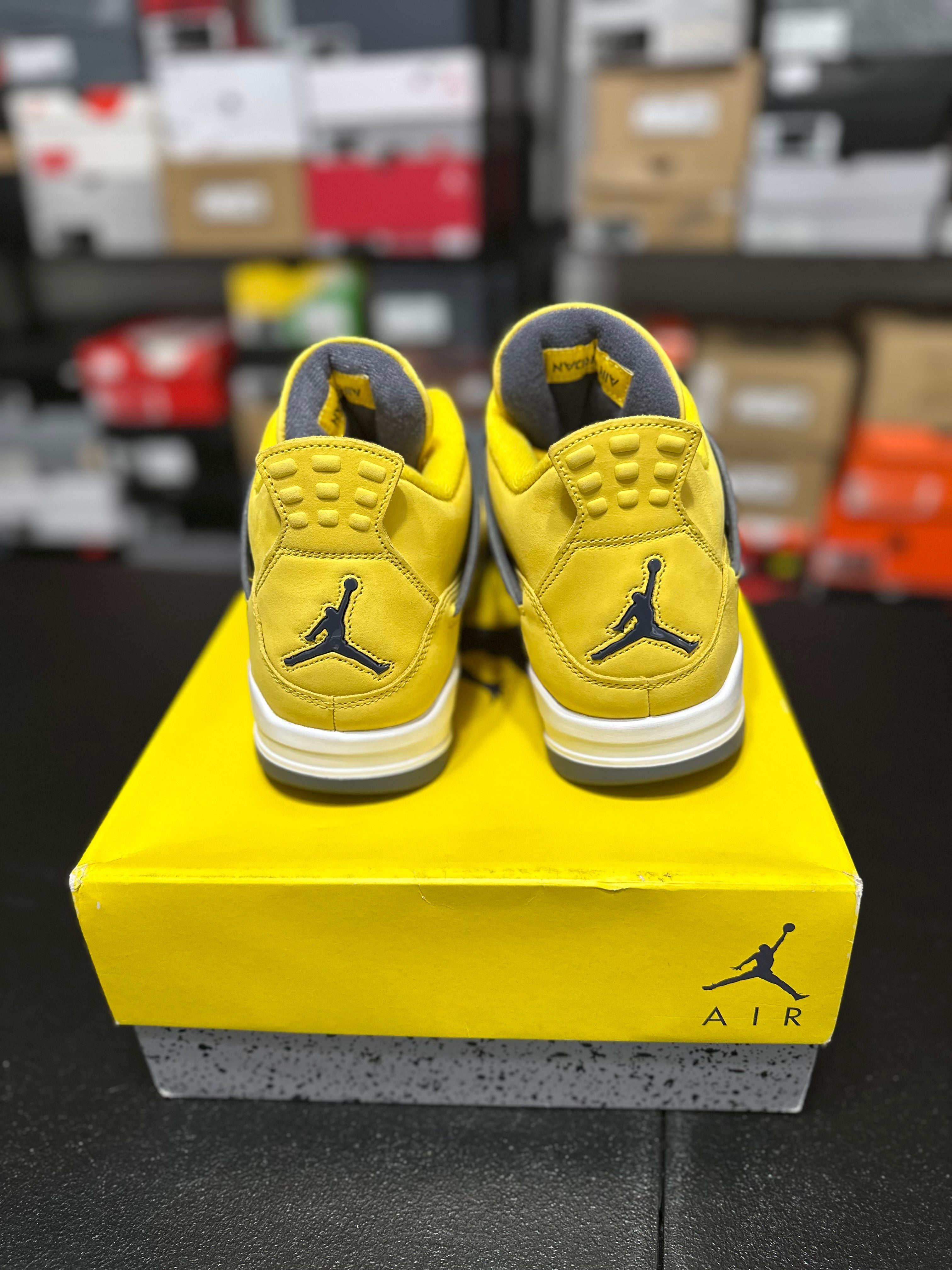 Size 11.5 - J4 lightning