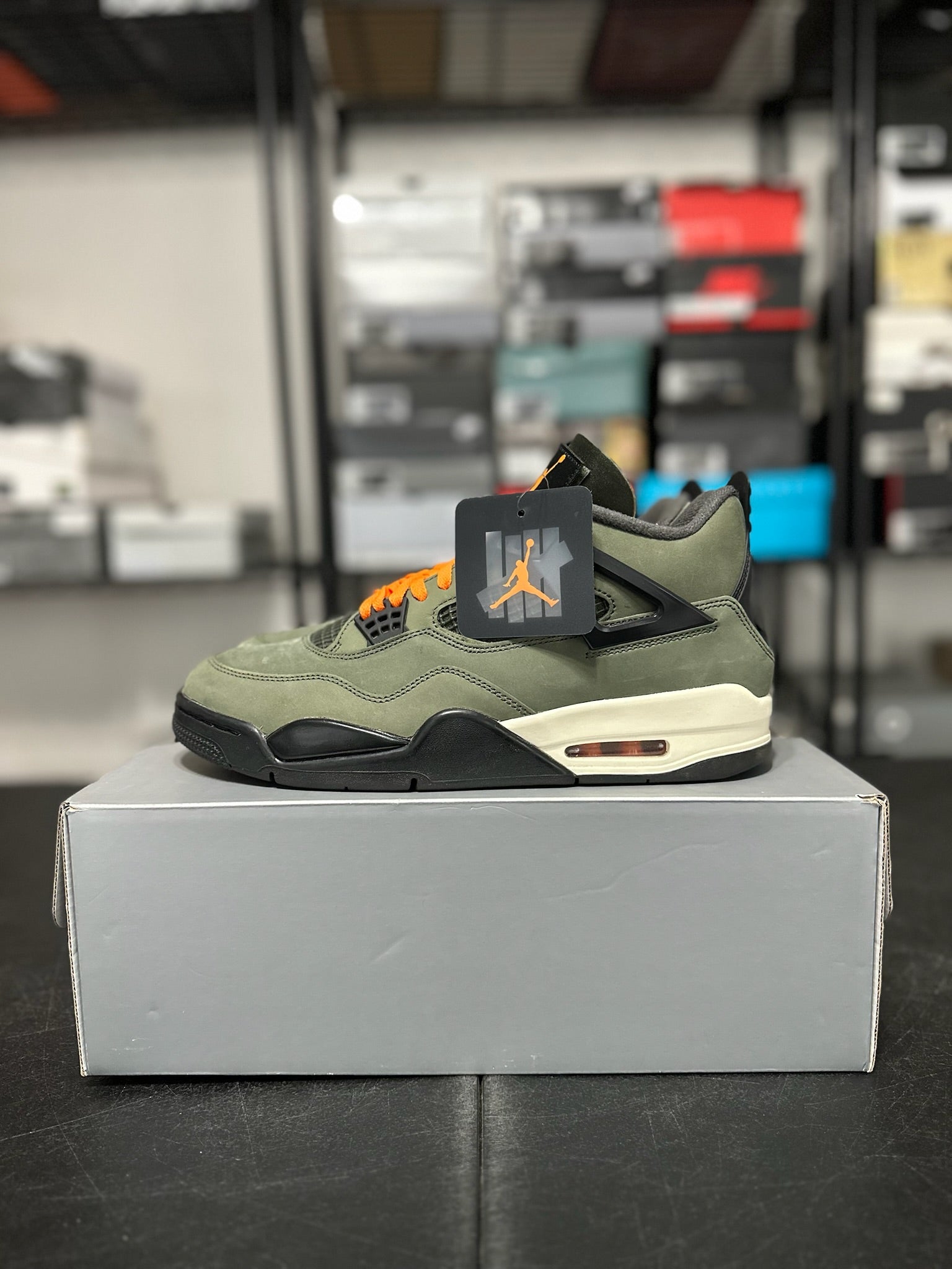 Size 11 - J4 Undefeated