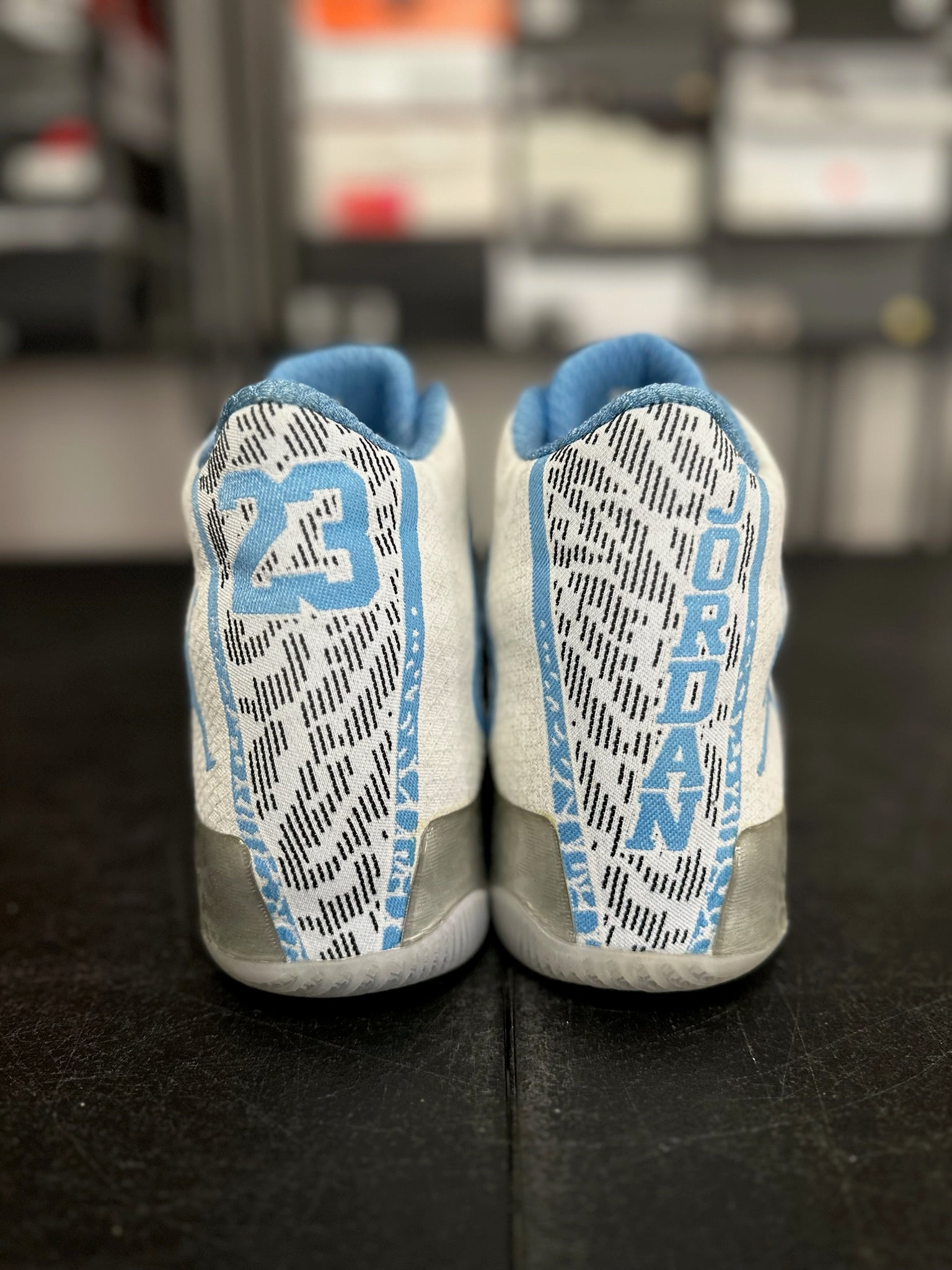 Size 11 - Jordan 29 Pantone