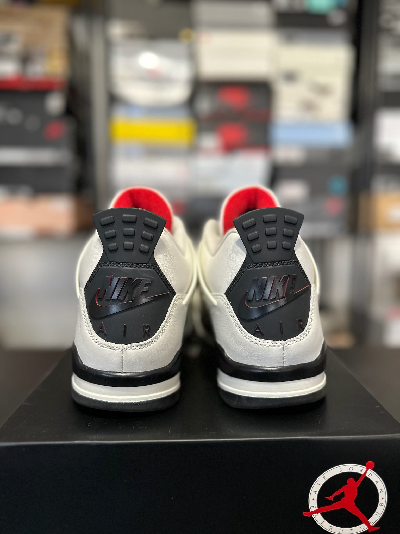 Size 10 - J4 Flight Club