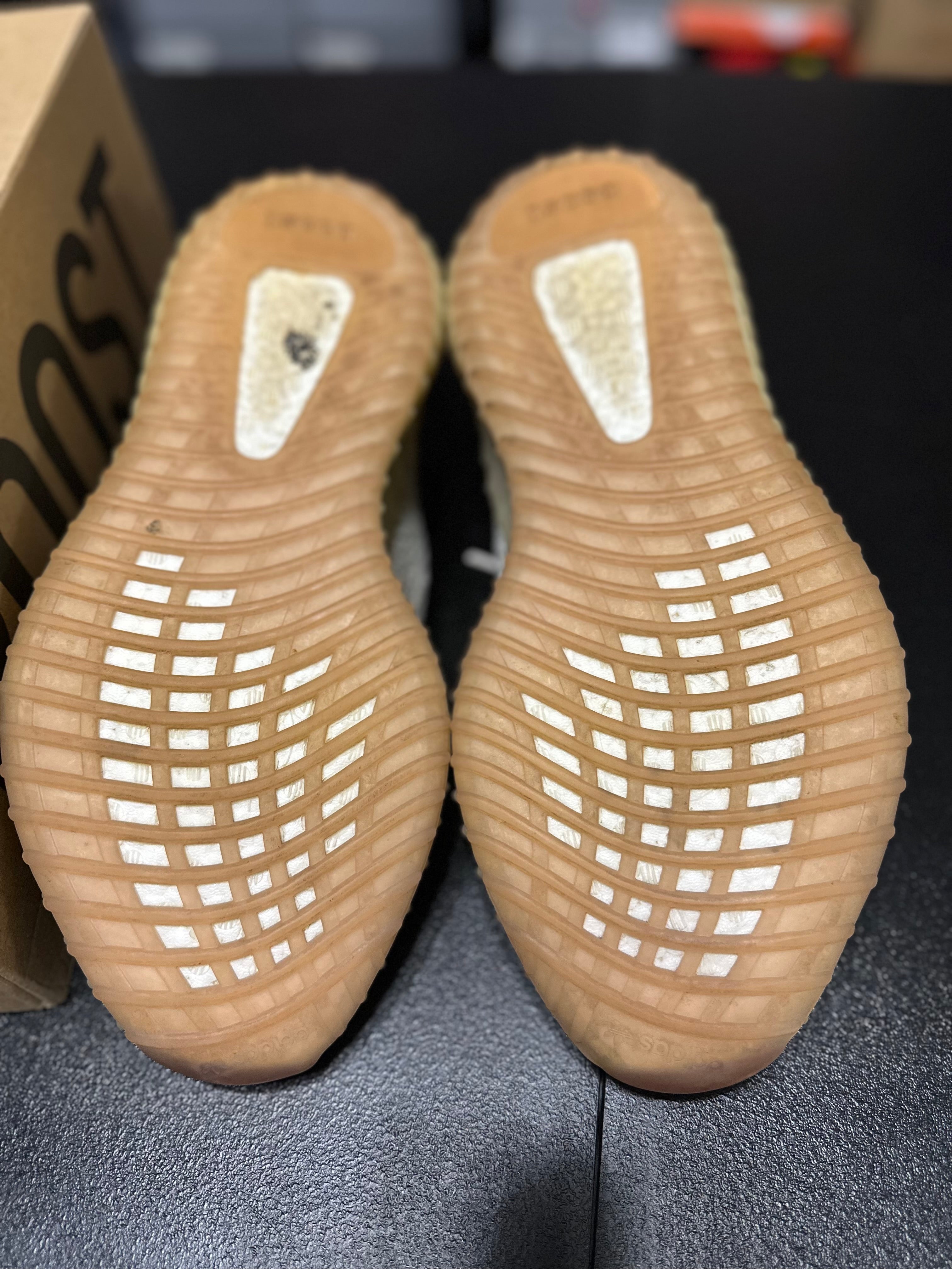 Size 12 - YZY 350 Lundmark