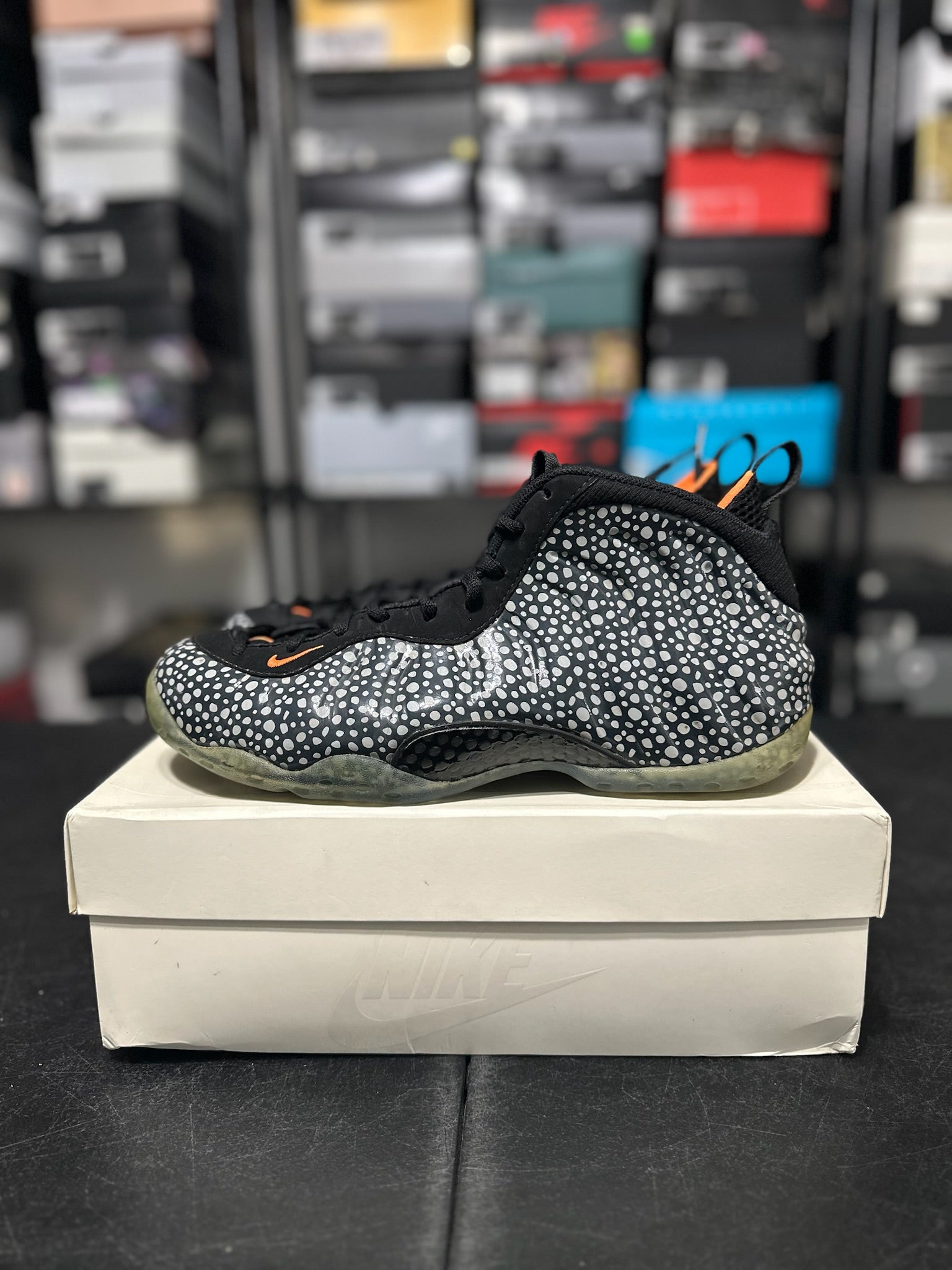 Size 9.5 - Foamposite 1 Safari