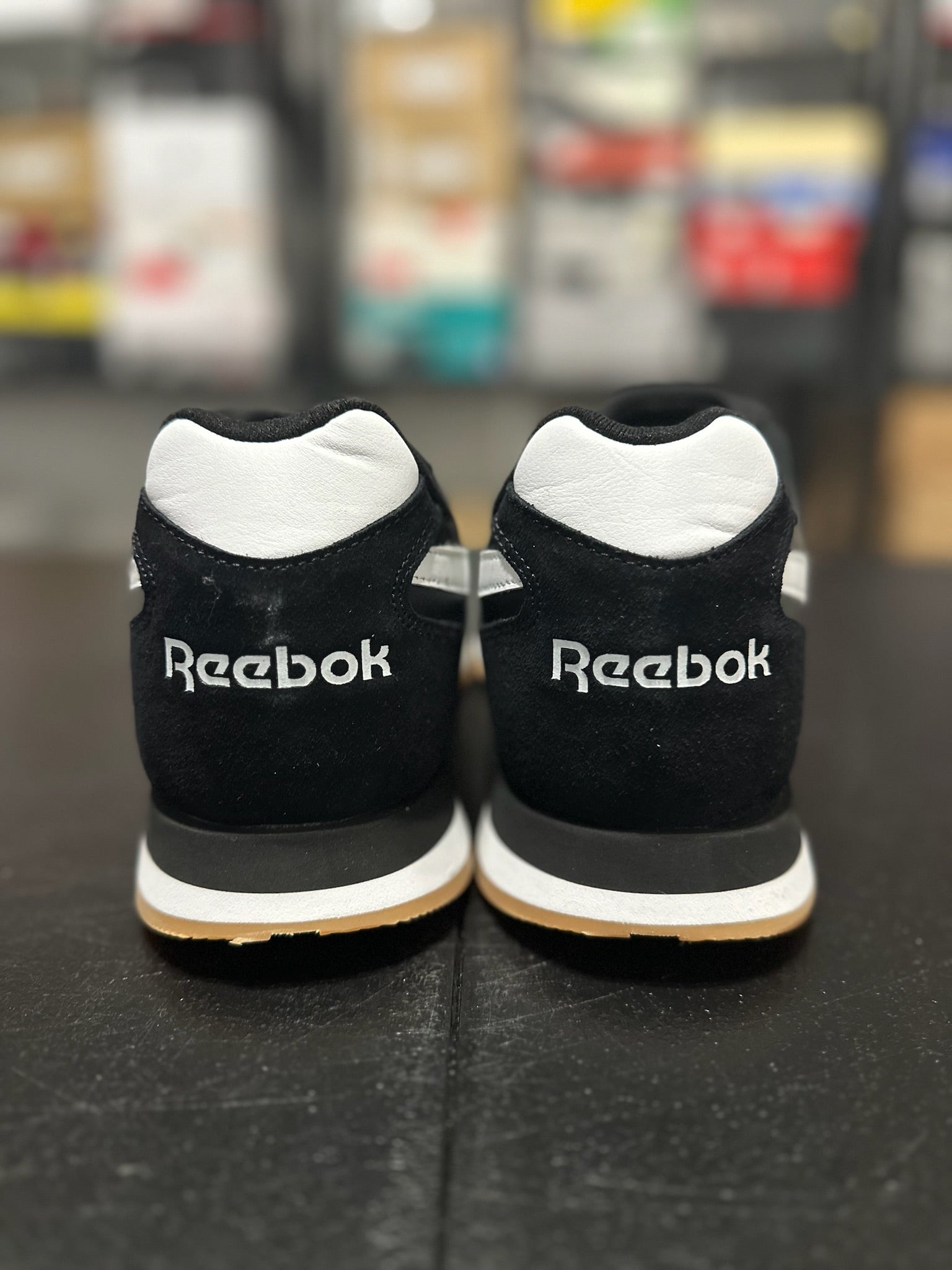 Size 15 - Reebok black/white