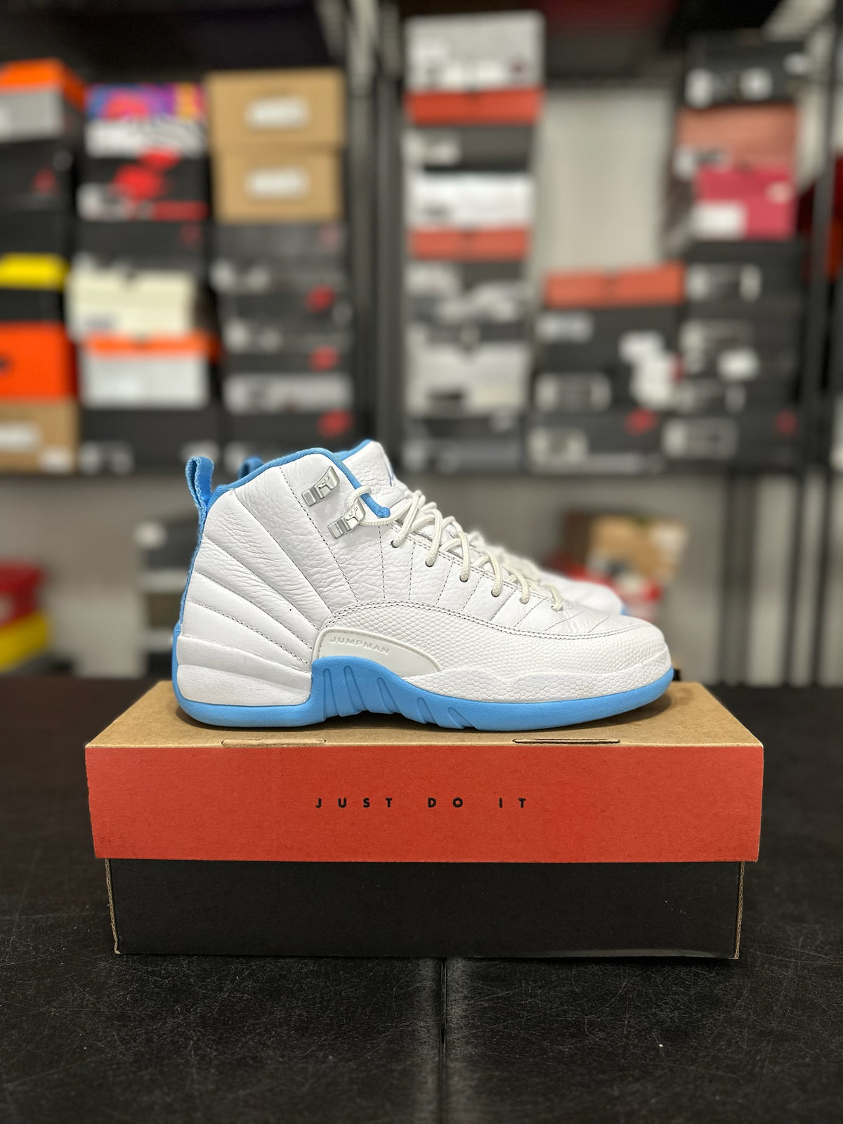 Size 6.5Y - J12 Melo