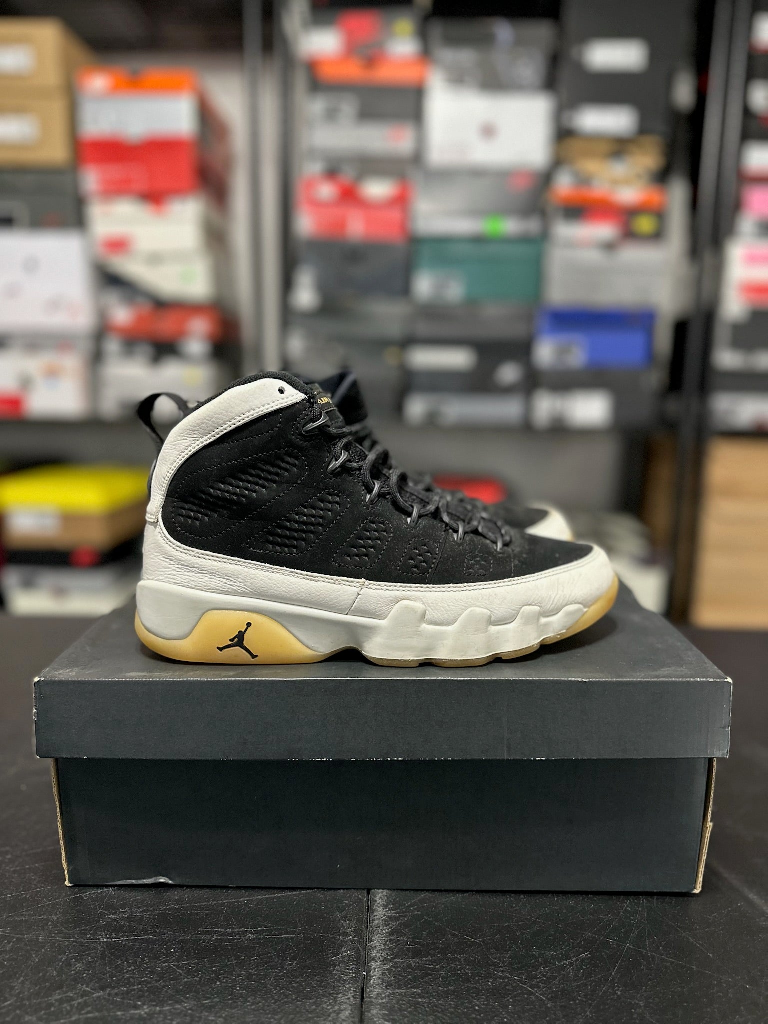 Size 8.5 - J9 City of Flight