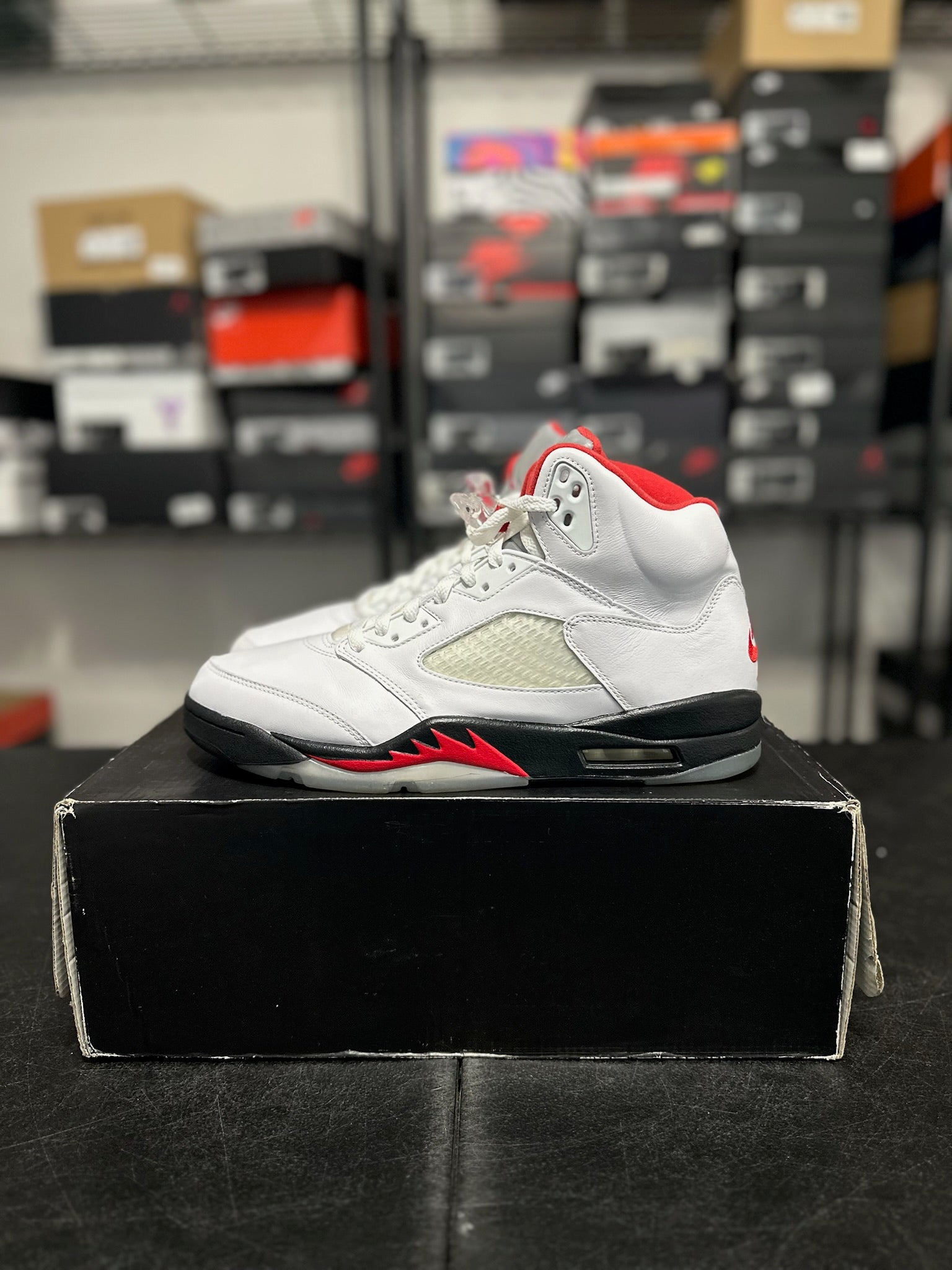 Size 11 - J5 Fire Red Silver Tongue