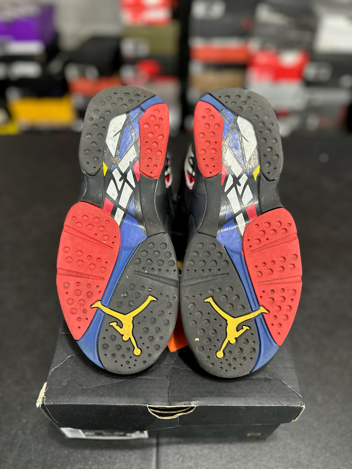 Size 6.5Y - j8 playoffs