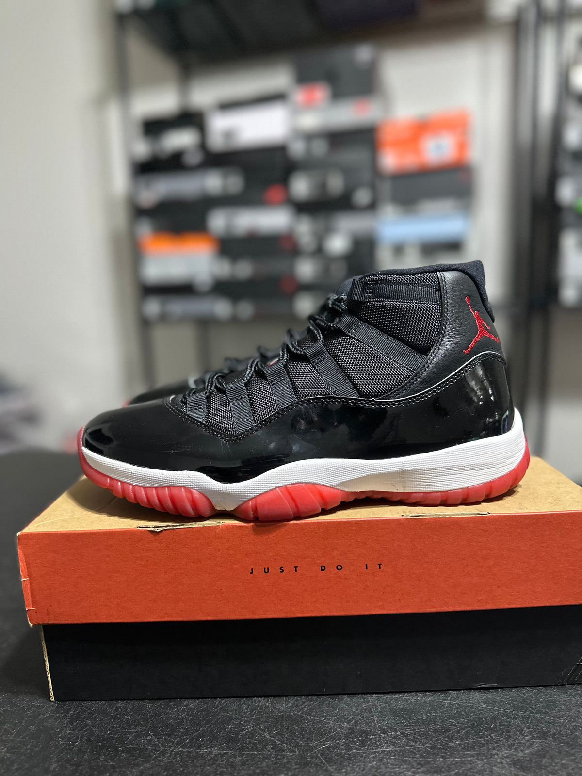 Size 9.5 - J11 bred