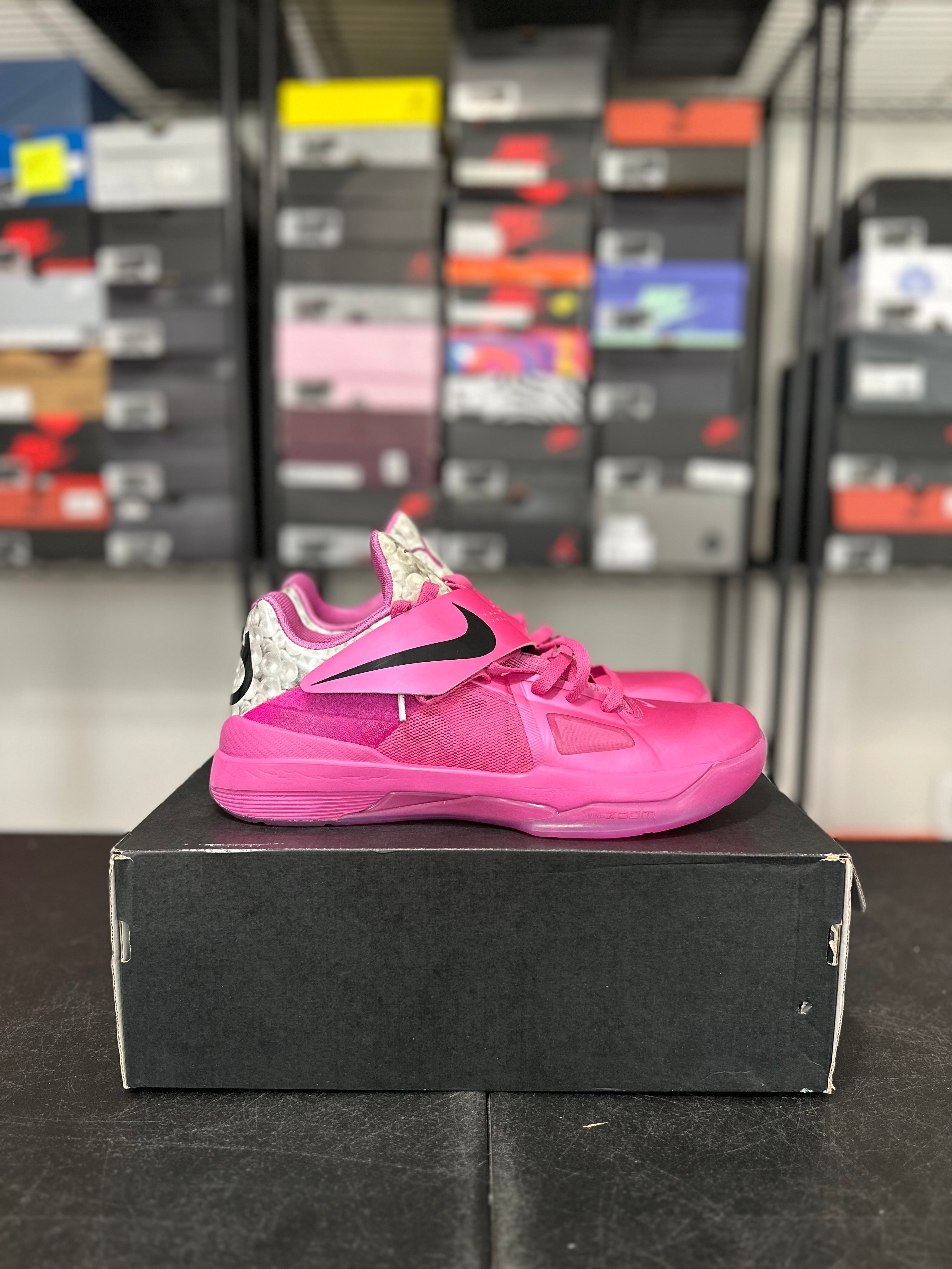 Size 9.5 - KD 4 aunt pearl