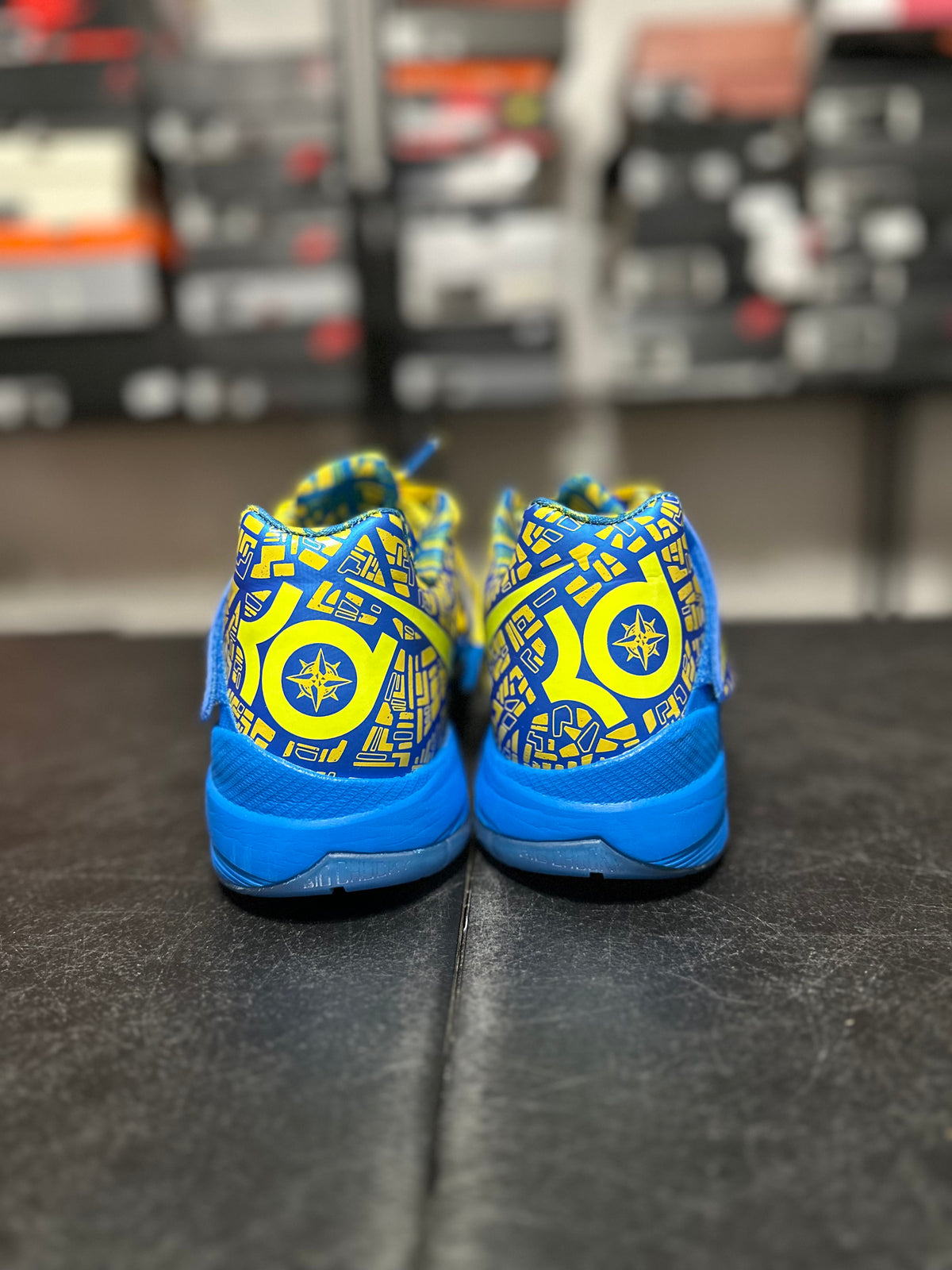 Size 11.5 - KD 4 scoring title