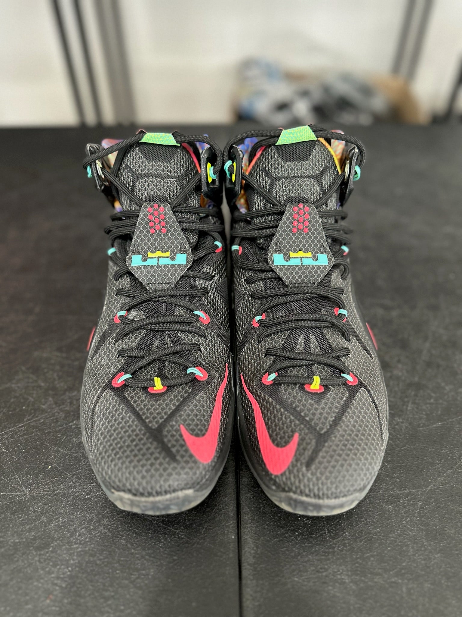 Size 11.5 - LeBron 12 Data