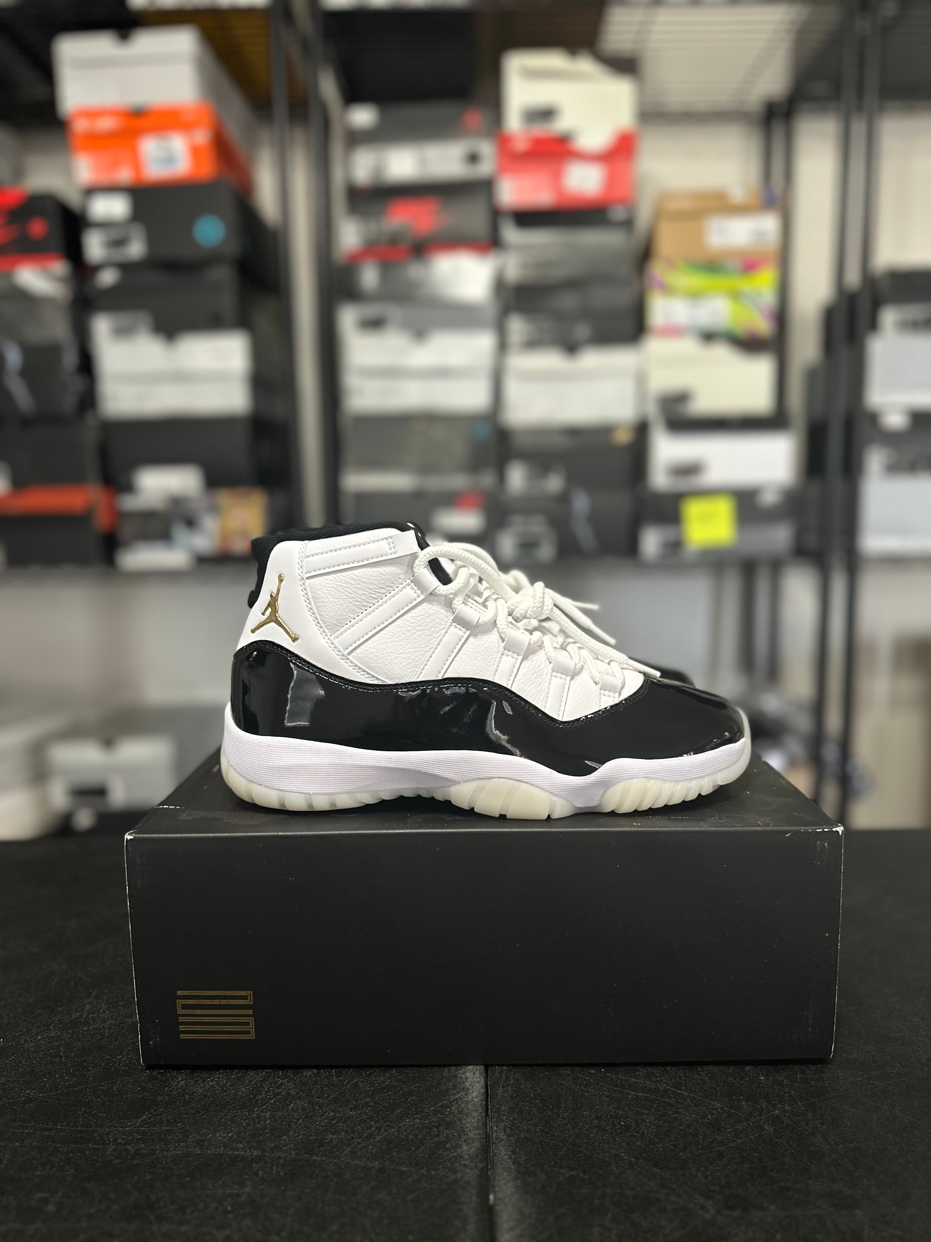 Size 10 - J11 gratitude DS