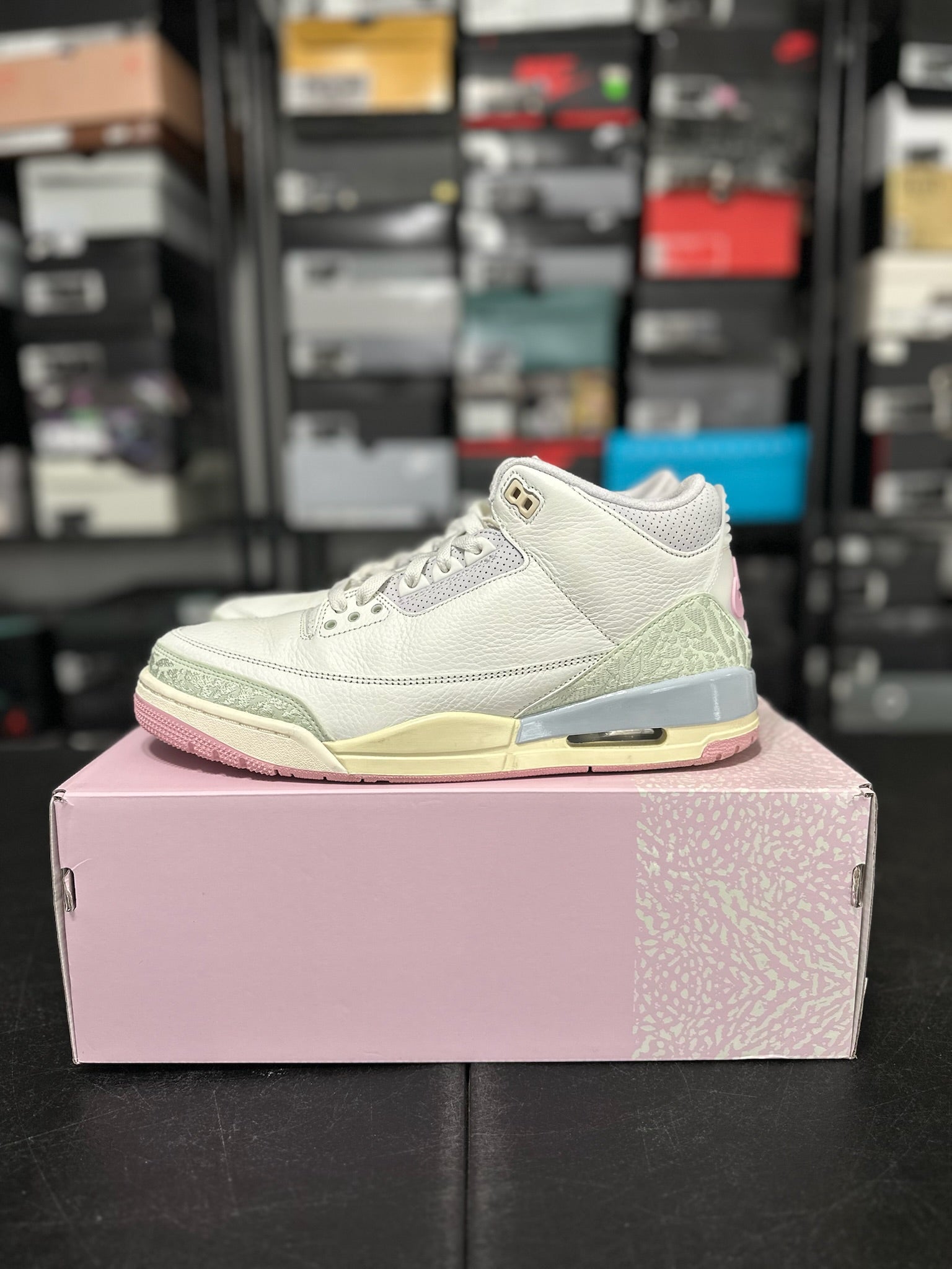 Size 11 - J3 Spring Is In The Air
