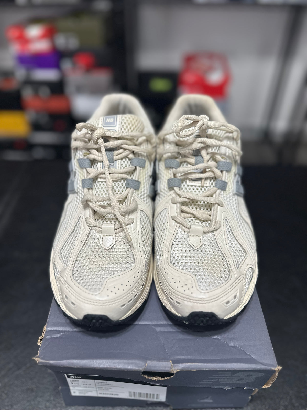 Size 9.5 - NB 2002r