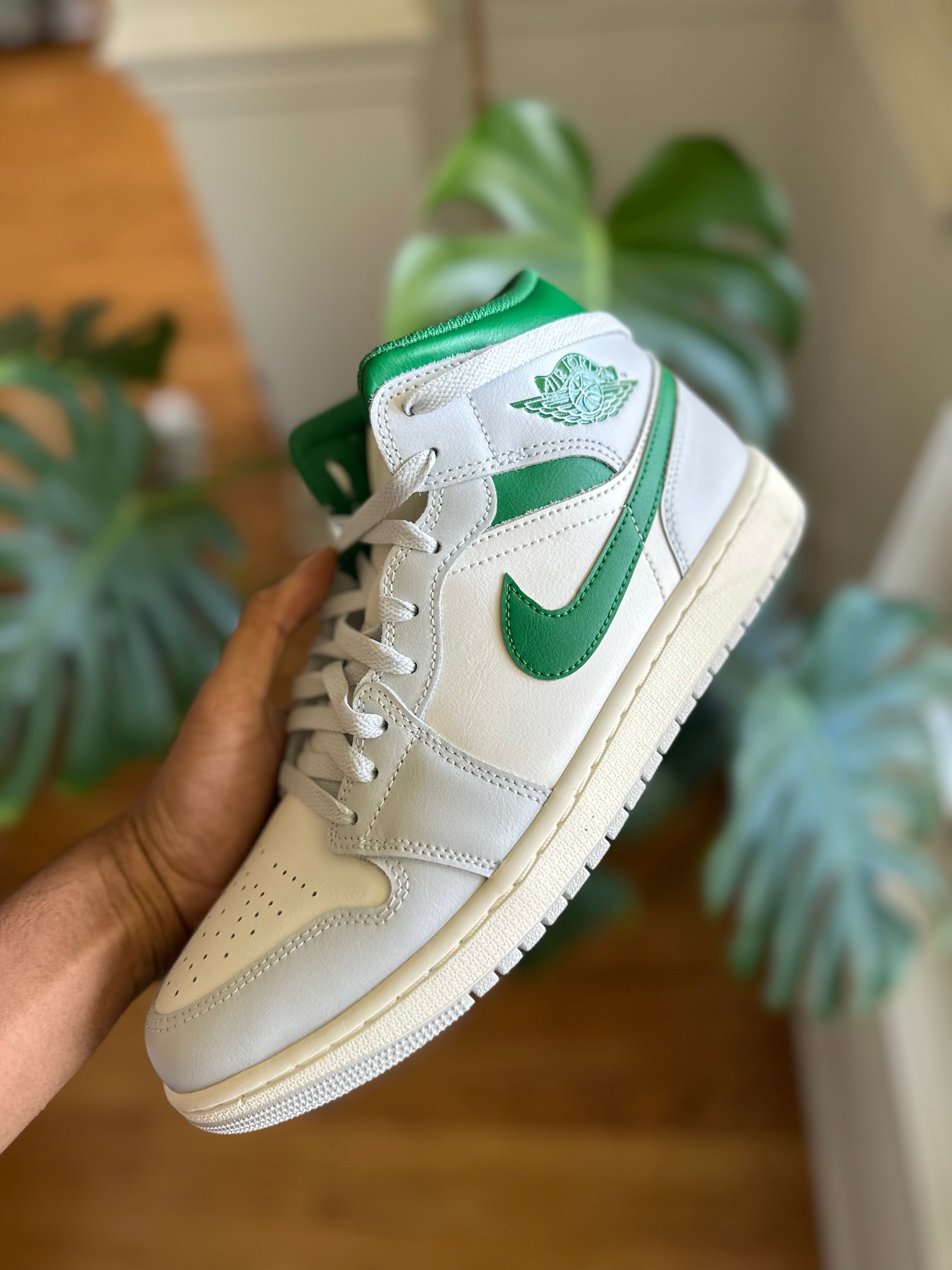 Size 10 - J1 mid