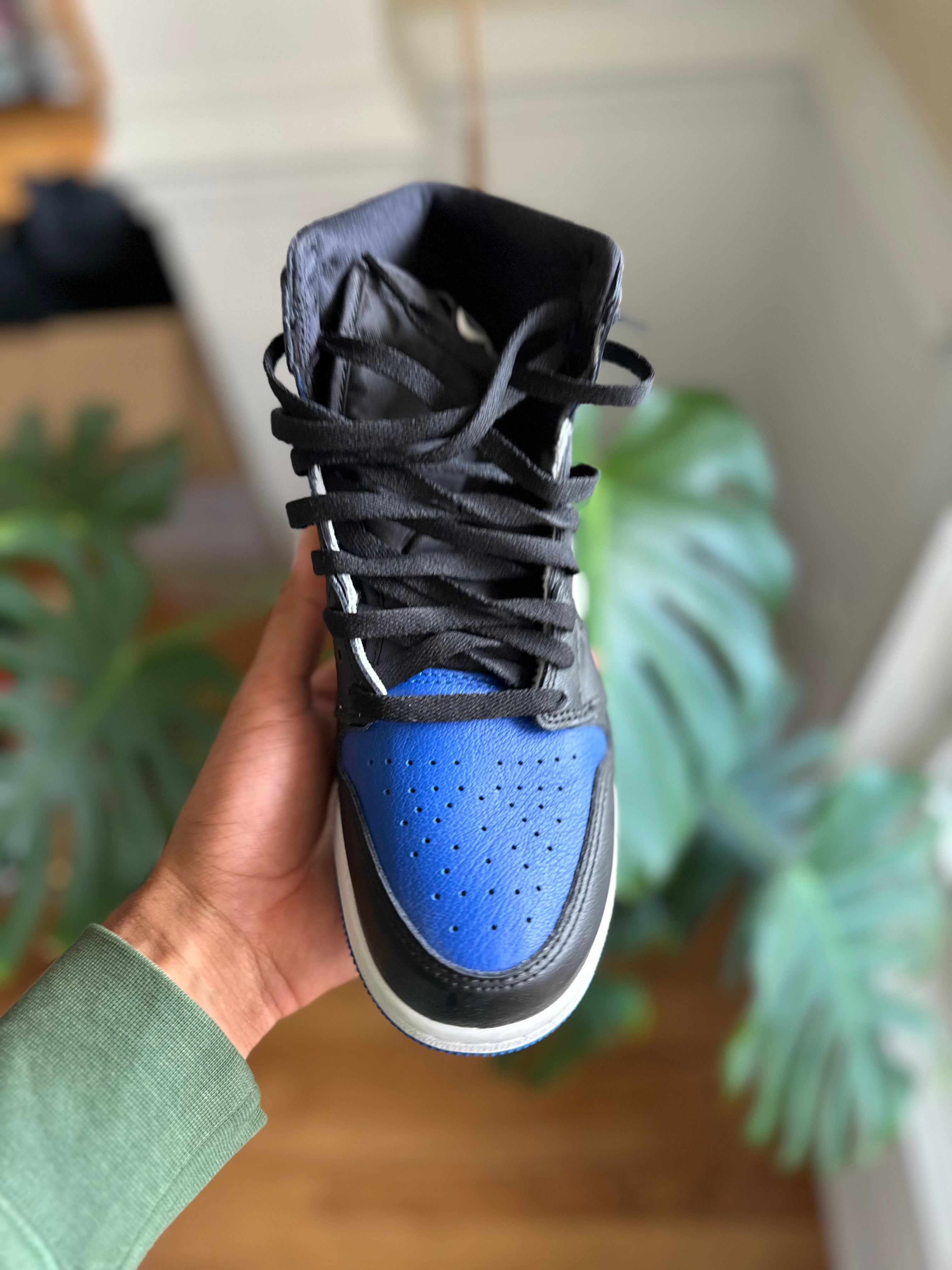 Size 7y - J1 Royal toe