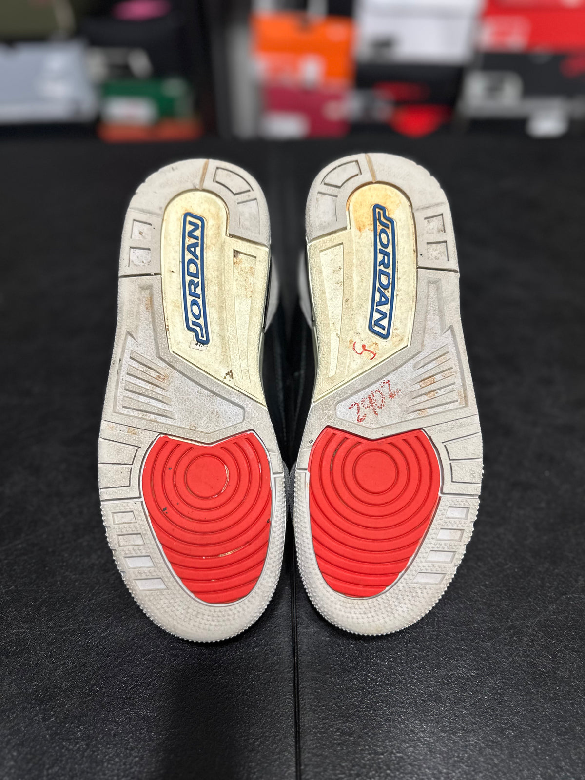 Size 5.5y - J3 rare air