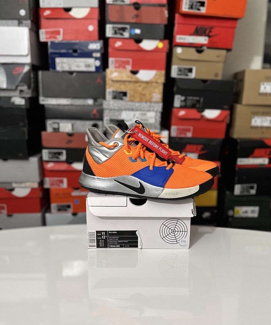 Size 11 - Nike NASA x PG 3 Armstrong Building 703