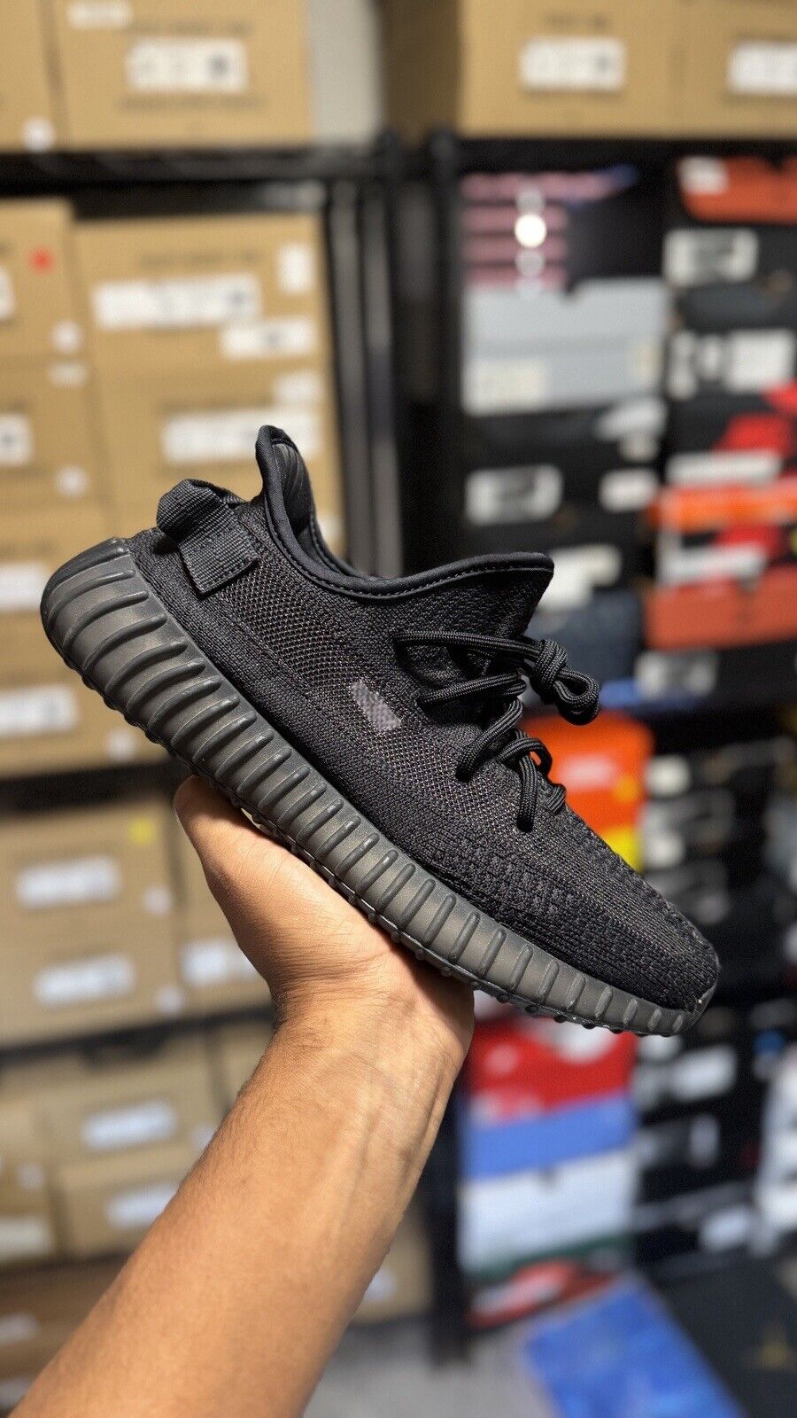 Size 8.5 - adidas Yeezy Boost 350 V2 Low Onyx