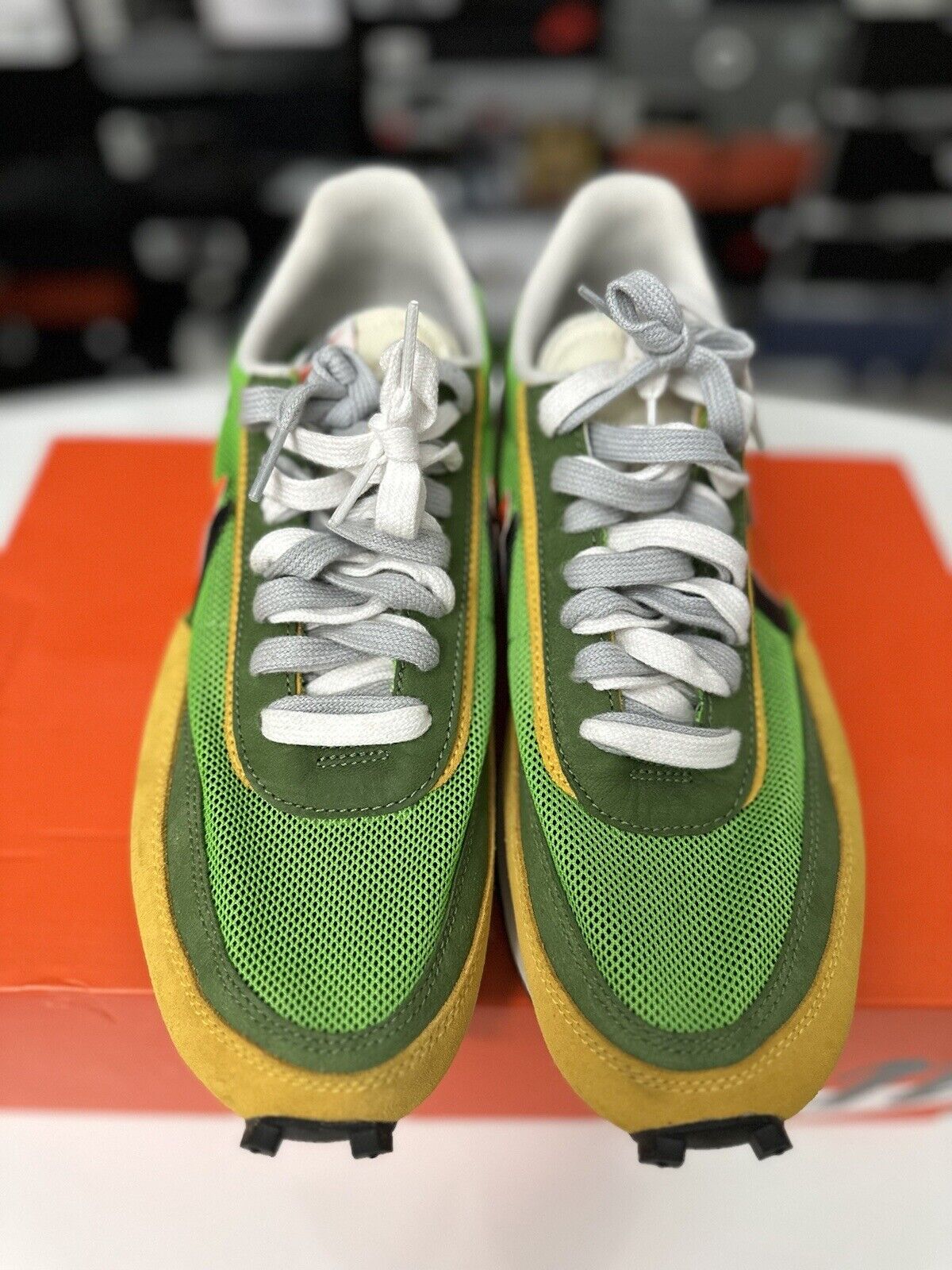 Size 10.5 - Nike sacai x LDWaffle Green Gusto