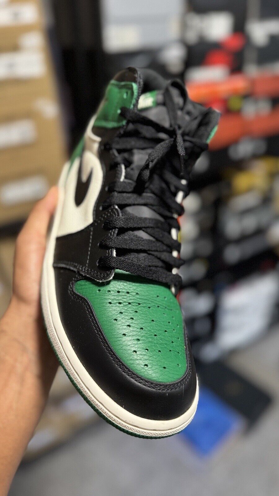 Size 11.5 - Jordan 1 Retro High OG Pine Green 2018